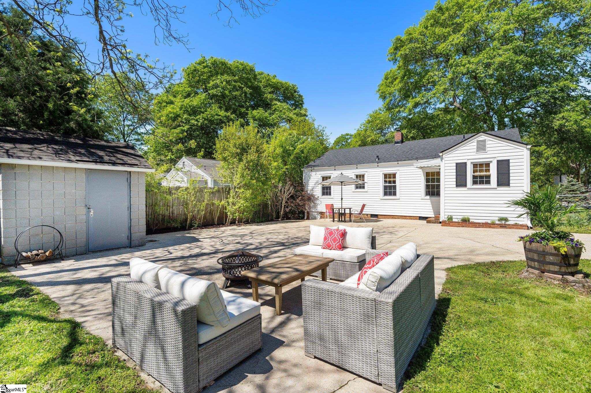 101 Bleckley Avenue