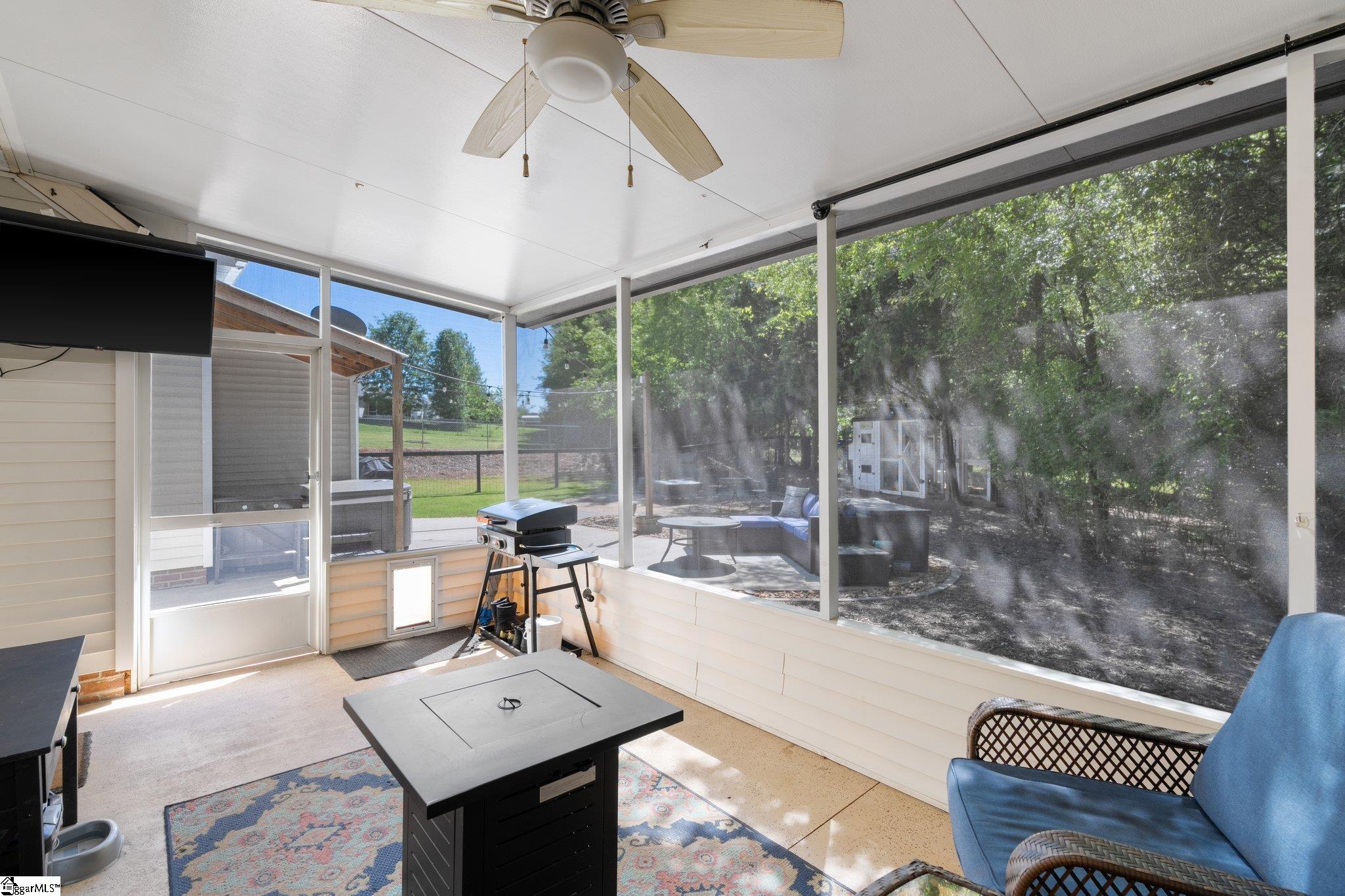 100 Hurst Avenue