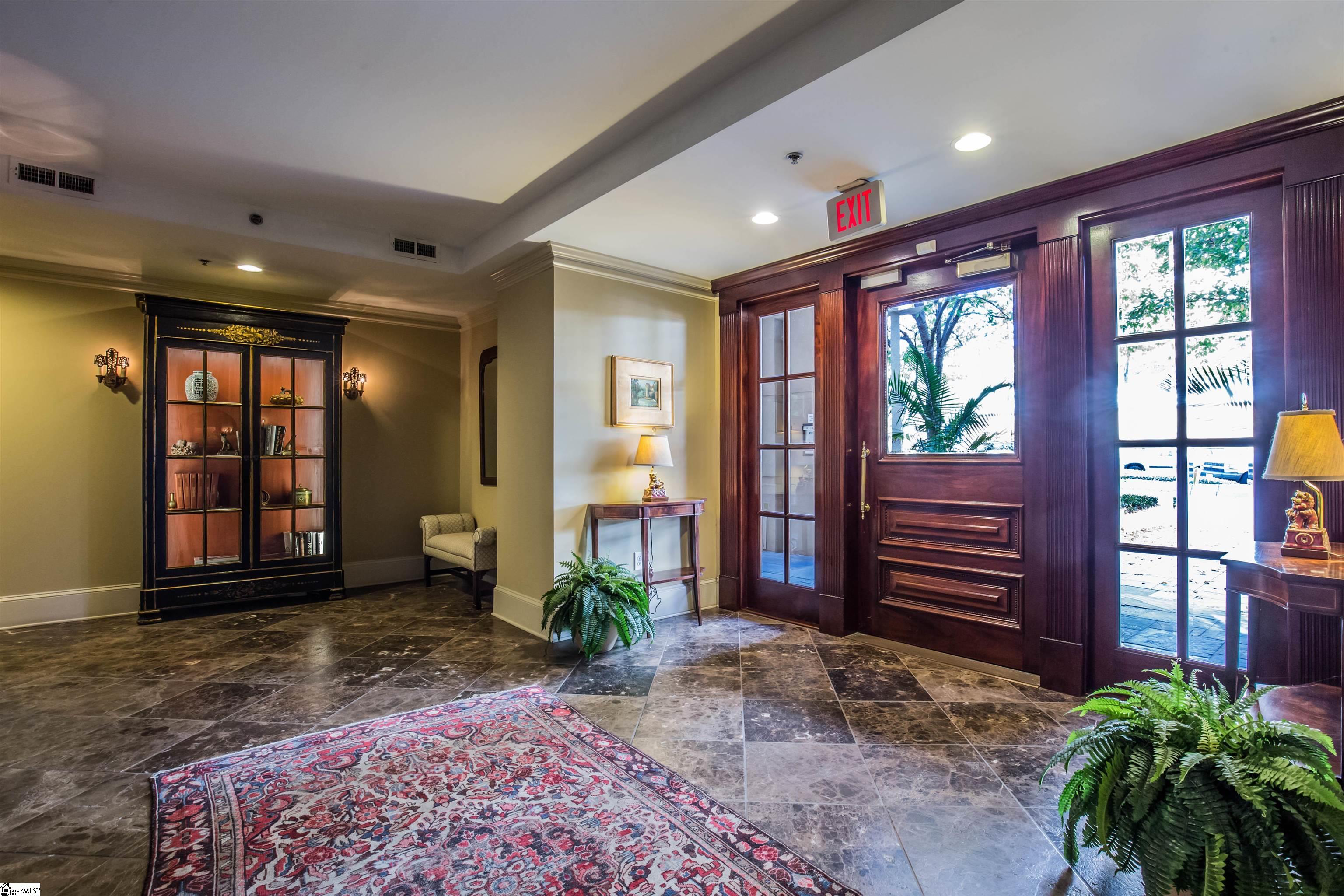 400 N Main Street # 202