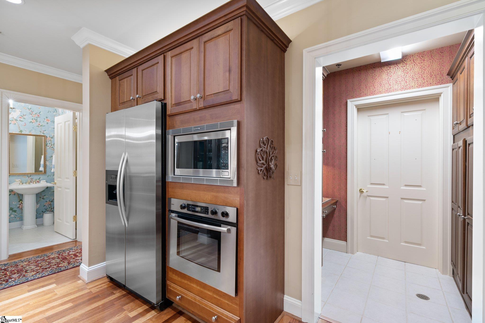 400 N Main Street # 202