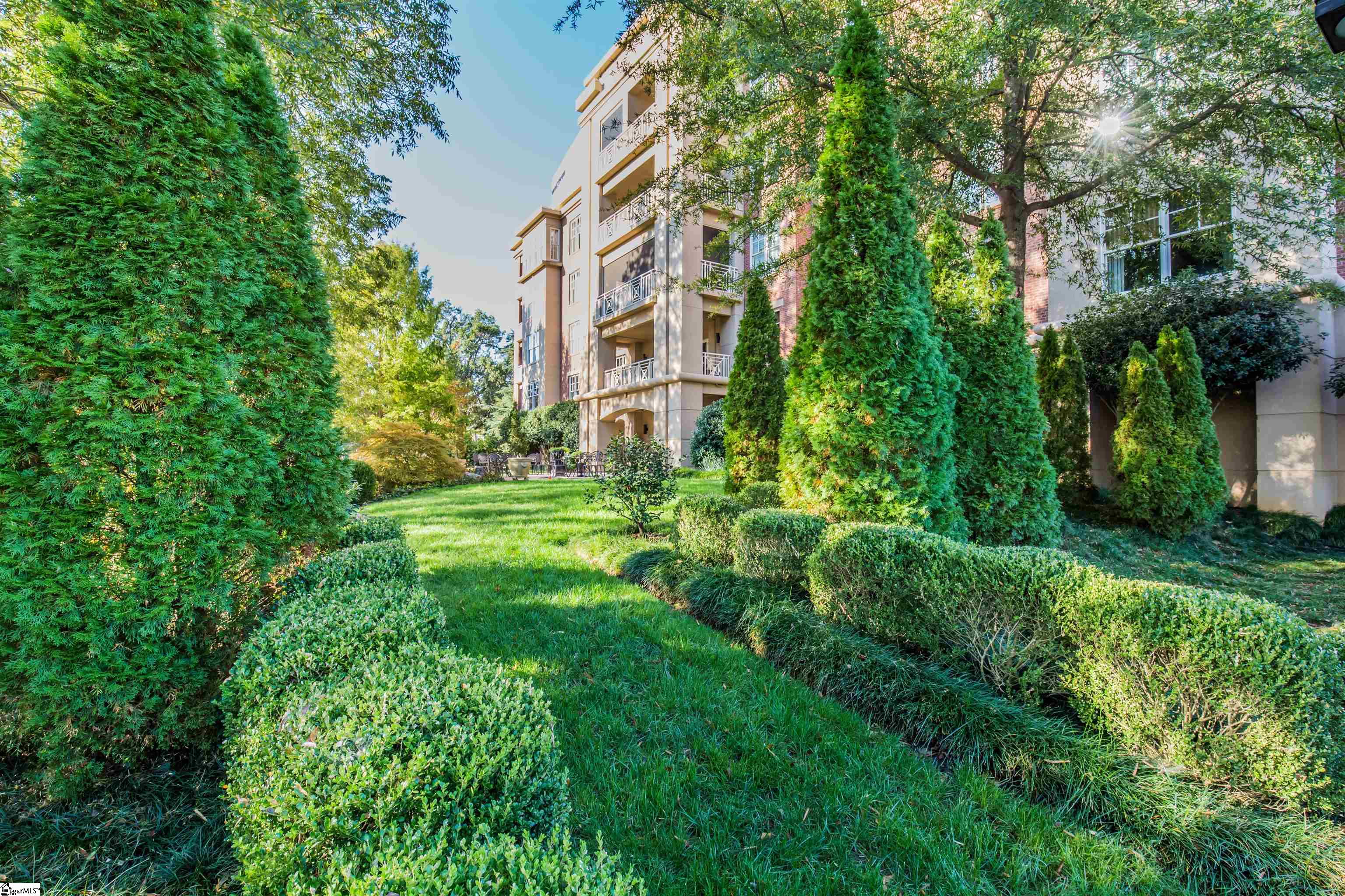 400 N Main Street # 202