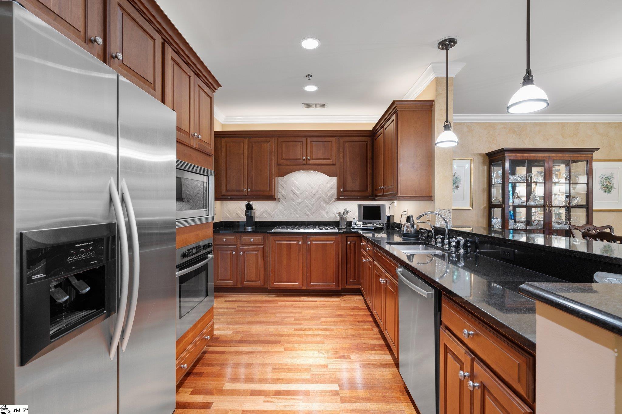 400 N Main Street # 202