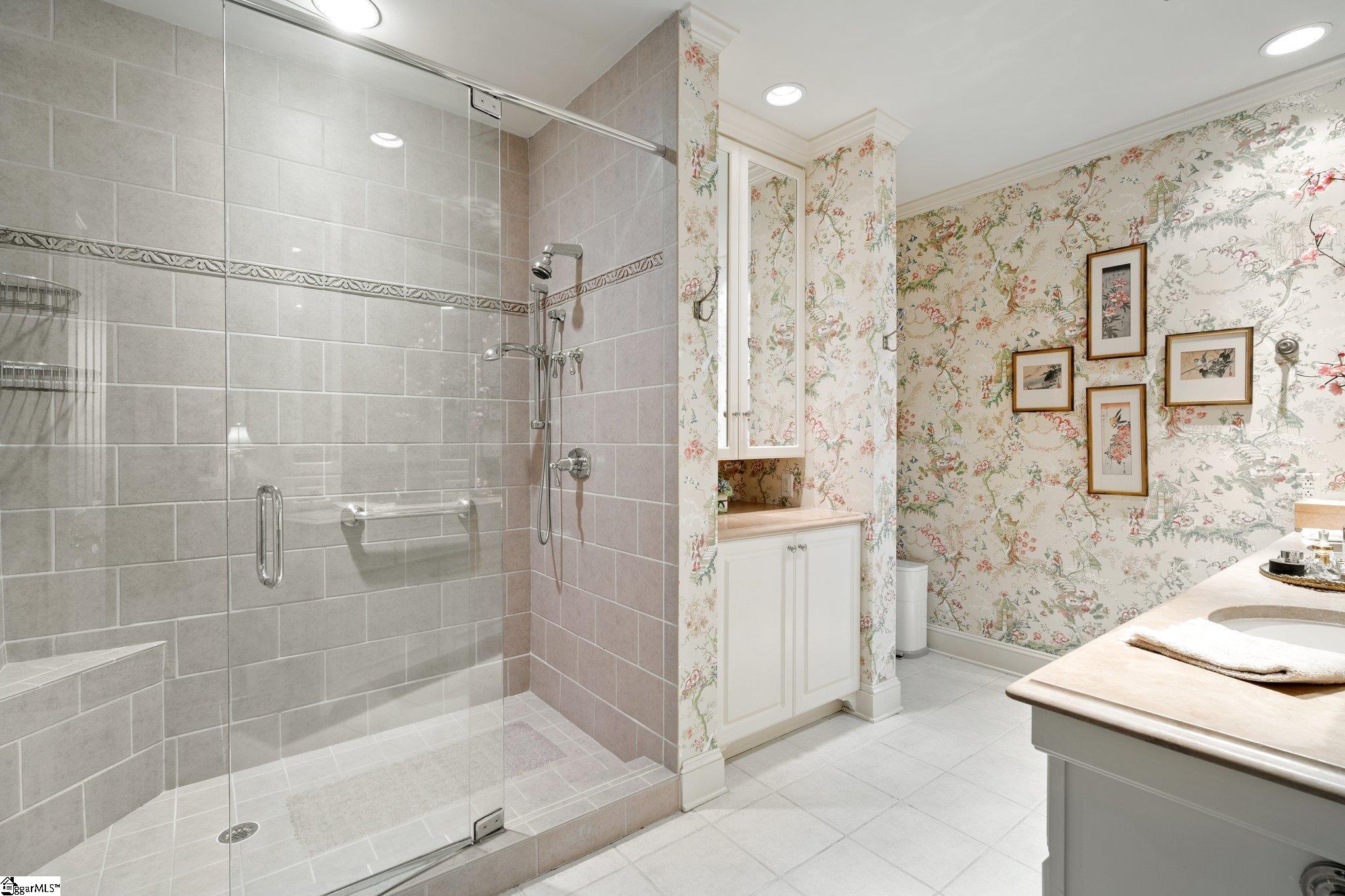 400 N Main Street # 202