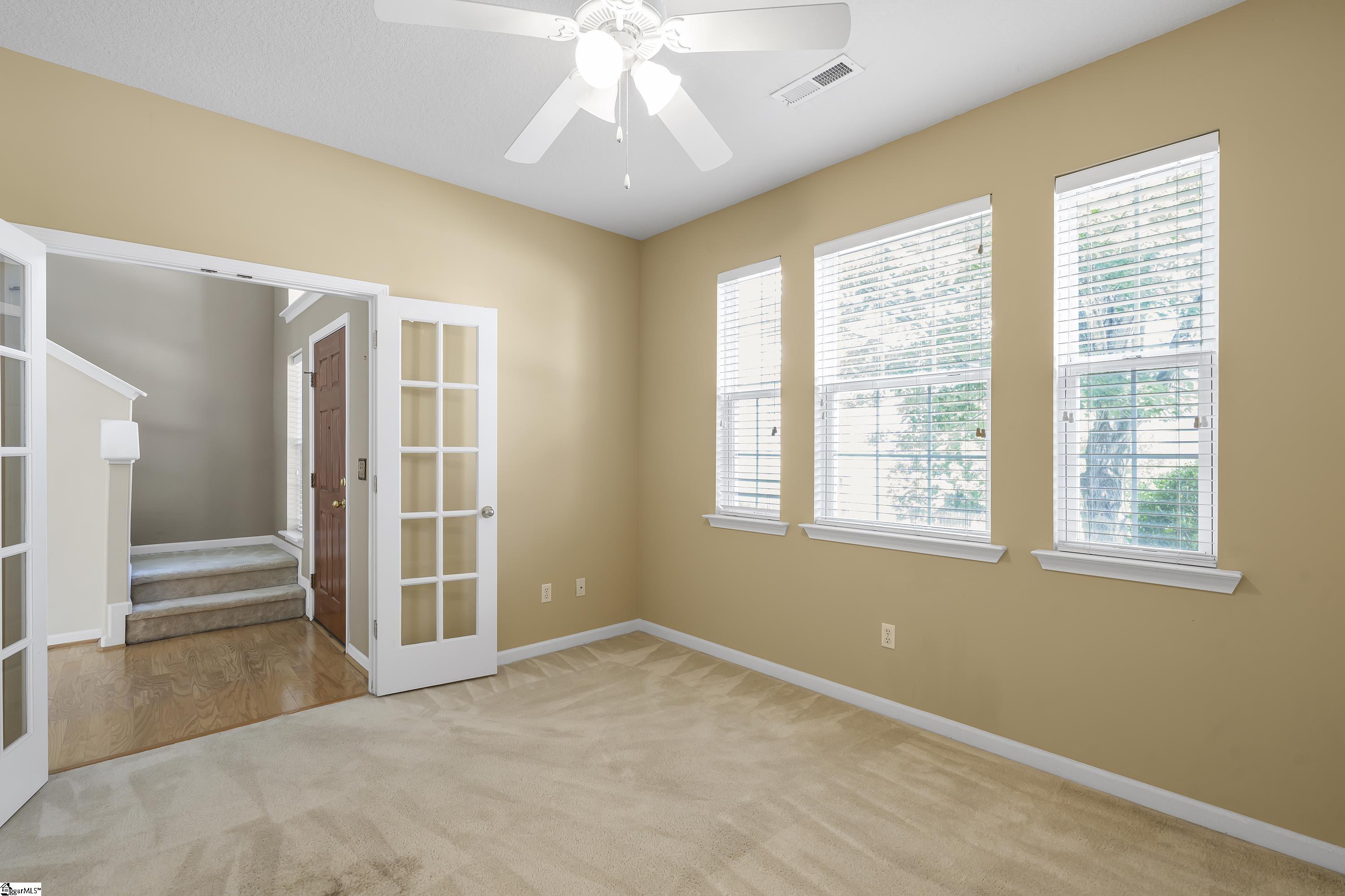101 Cretewood Place