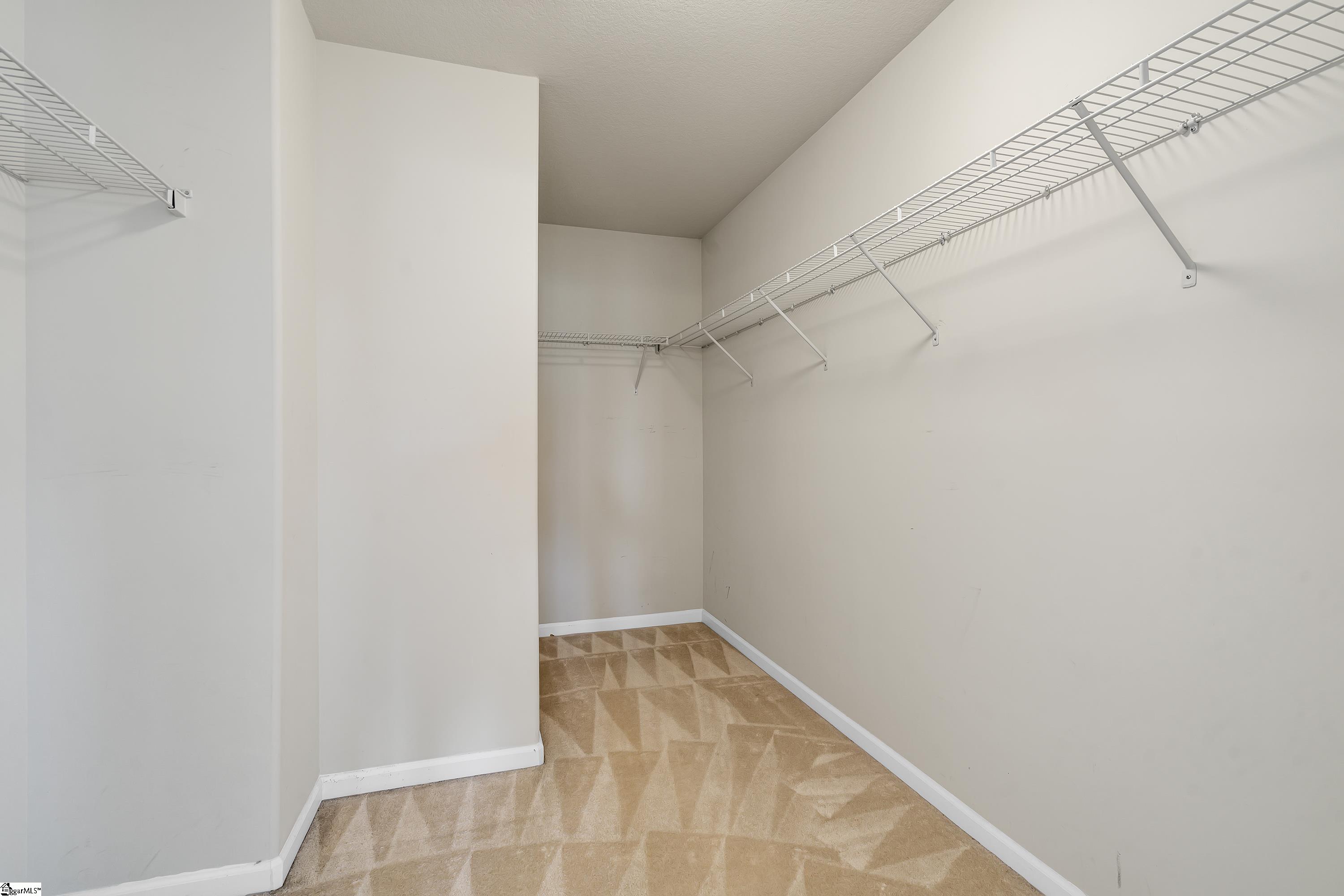101 Cretewood Place