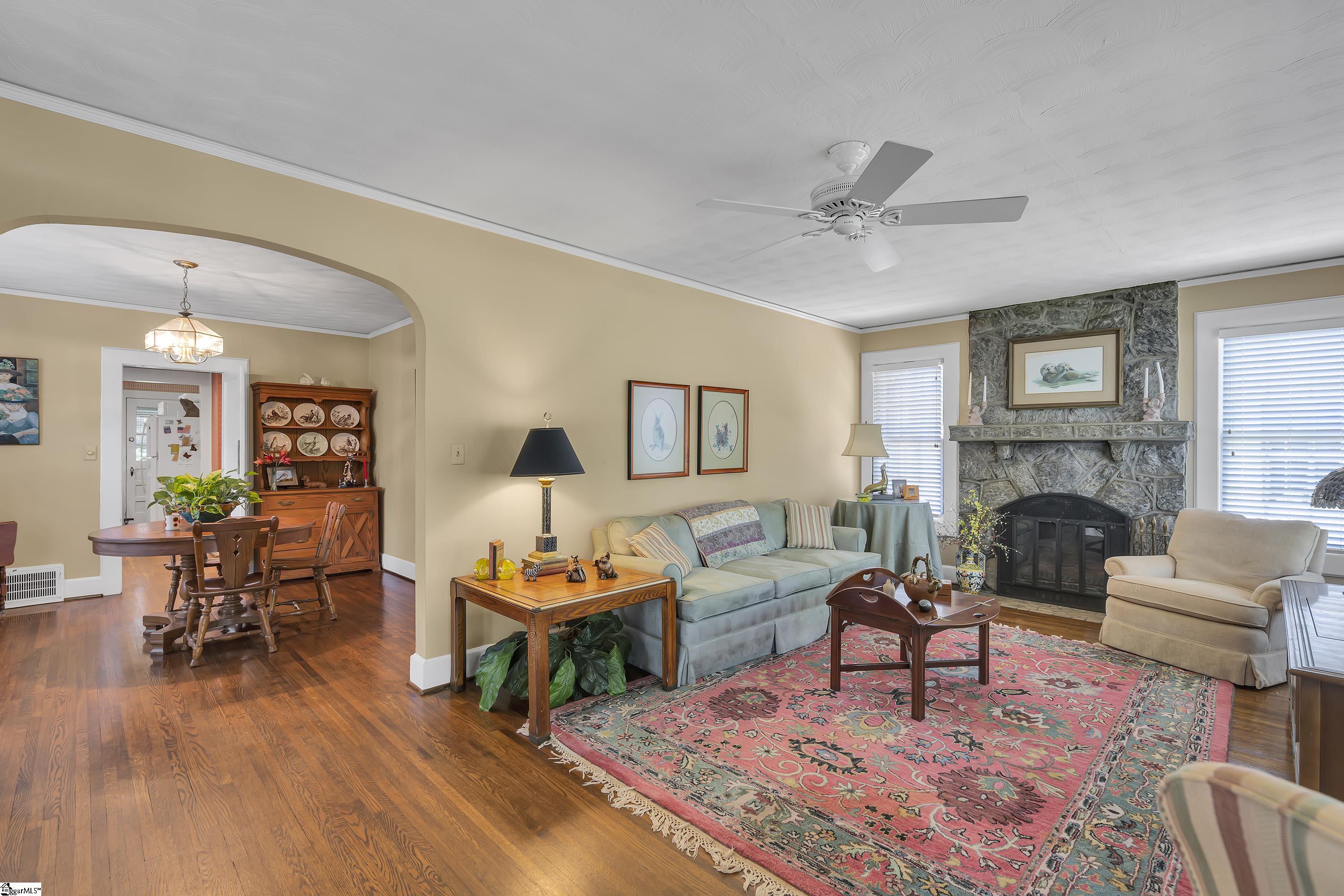 100 Ponce De Leon Drive