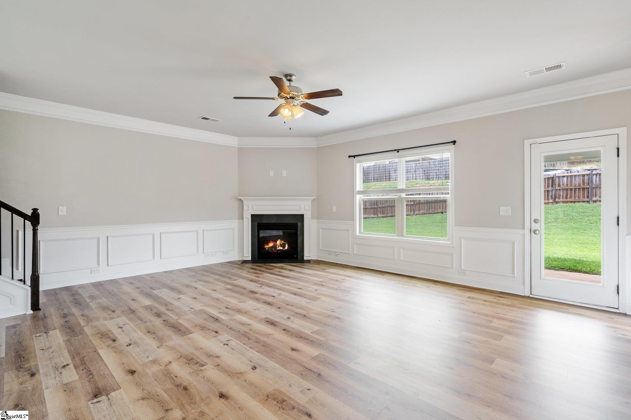 458 Wolfbend Road