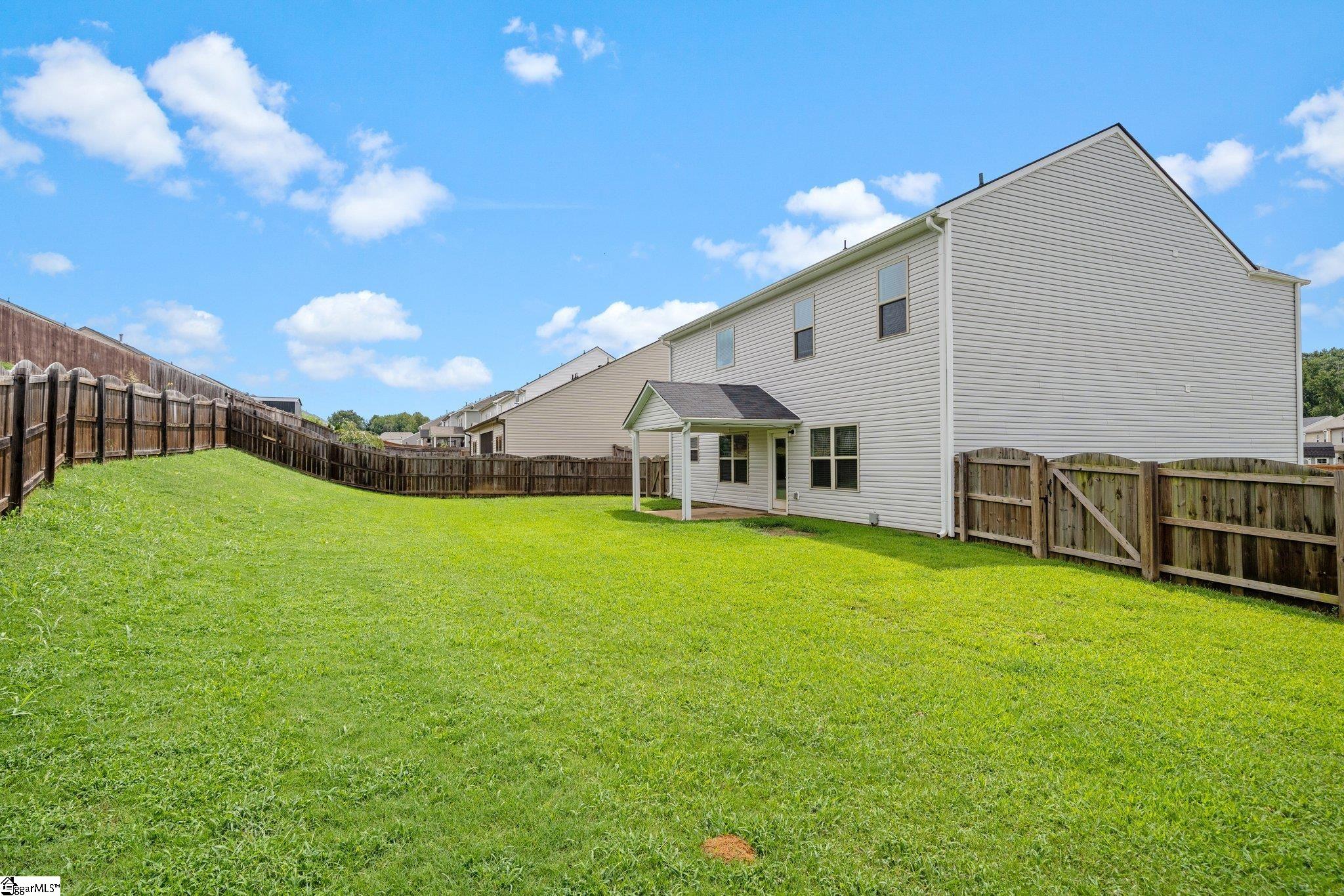 458 Wolfbend Road