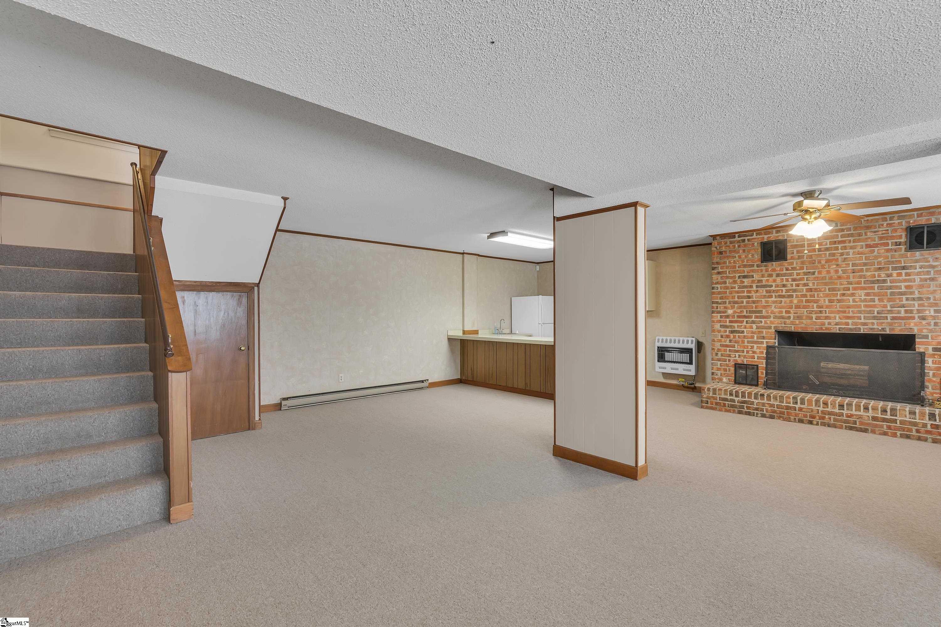210 Sunset Drive