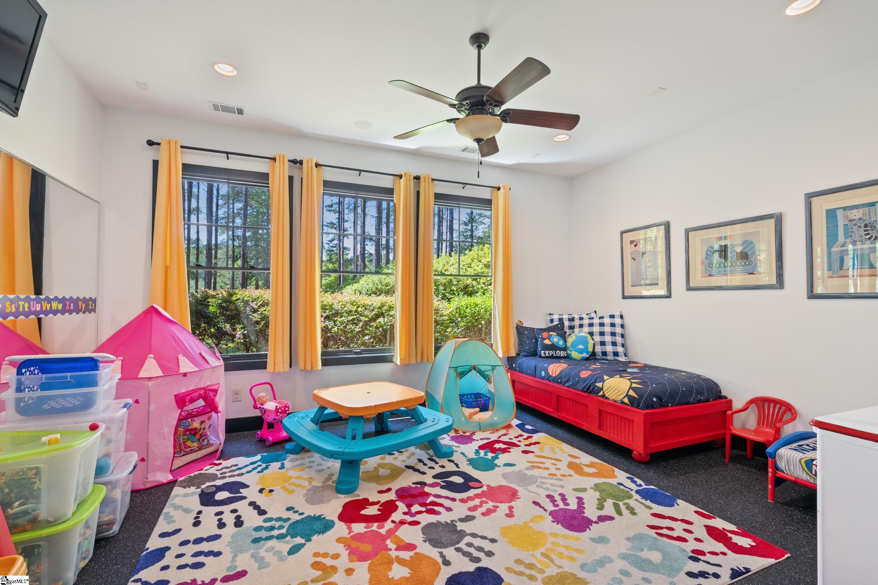 140 Long Ridge Road