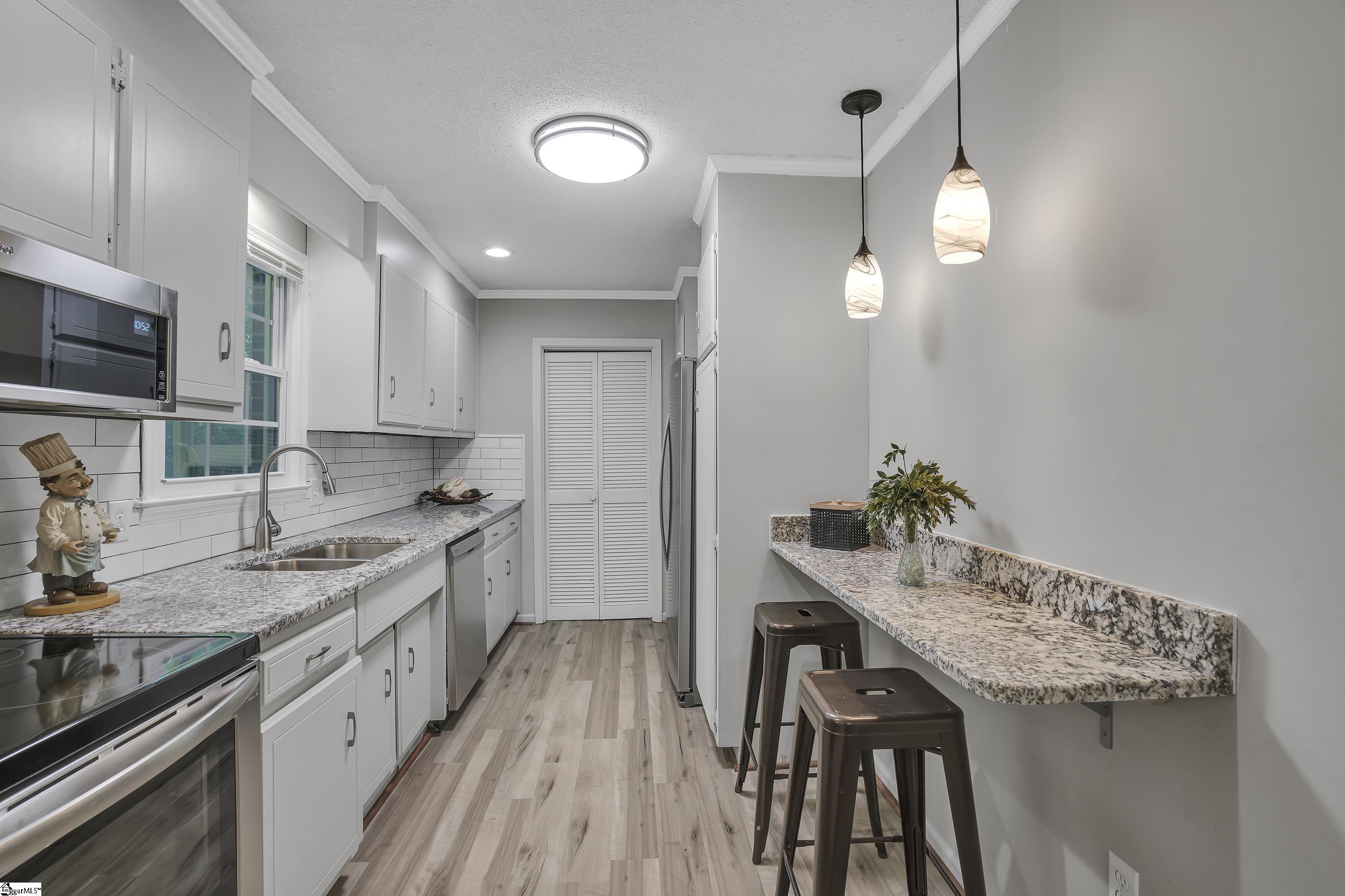 101 Dellbrook Drive