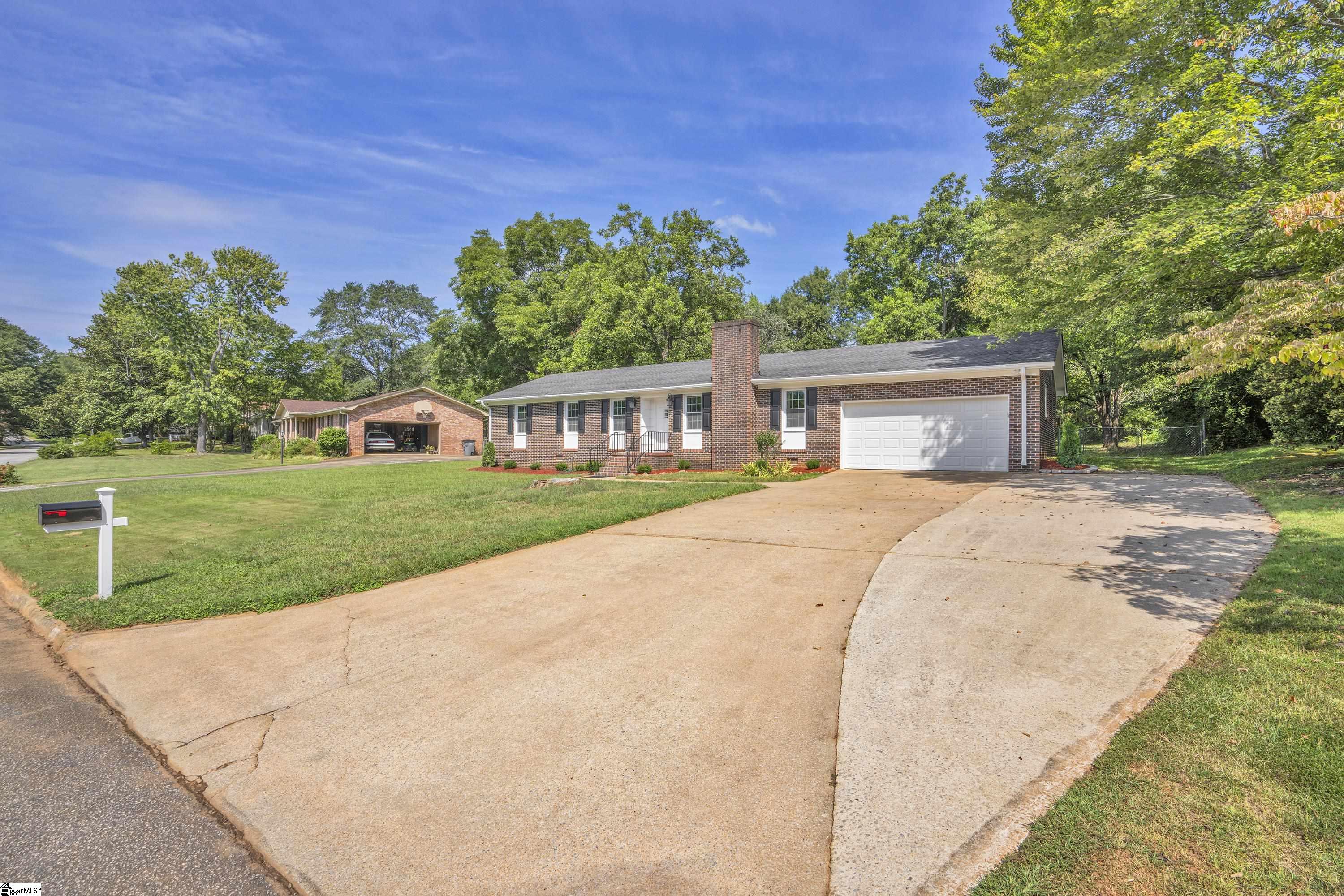 101 Dellbrook Drive
