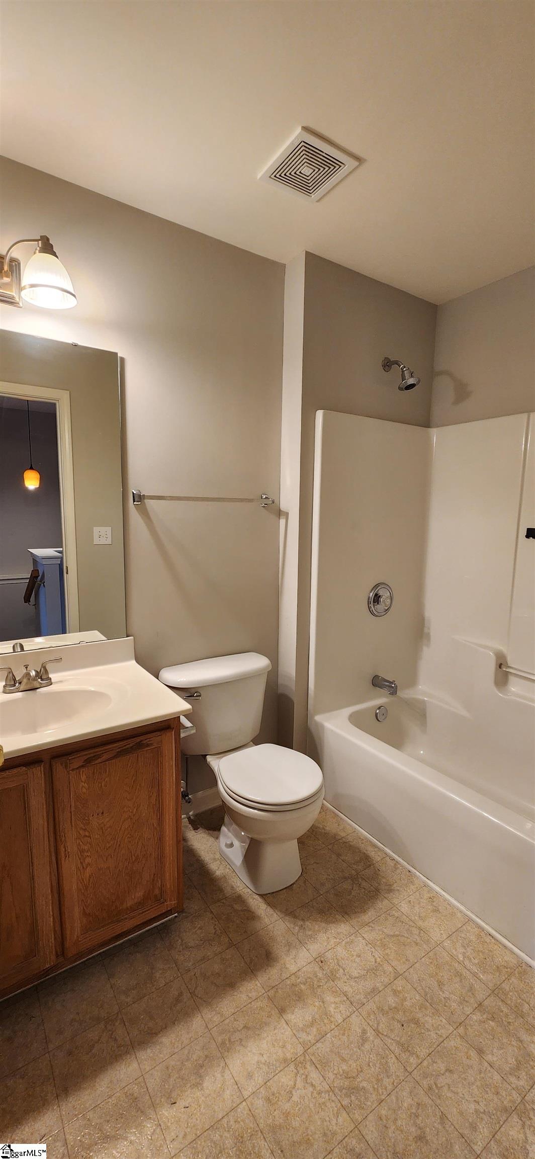 32 Spring Crossing Circle