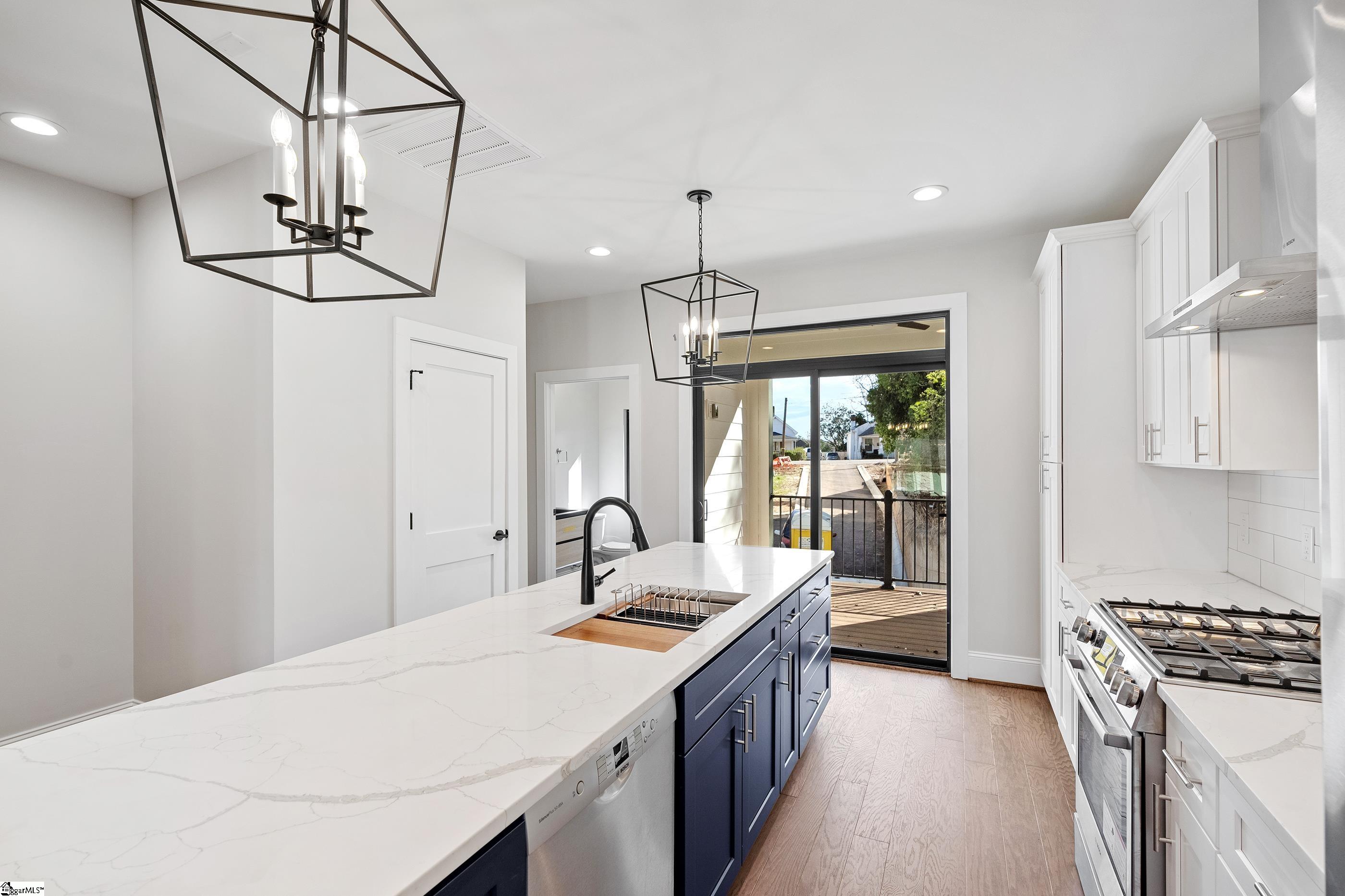 9 Conwell Street Unit 5