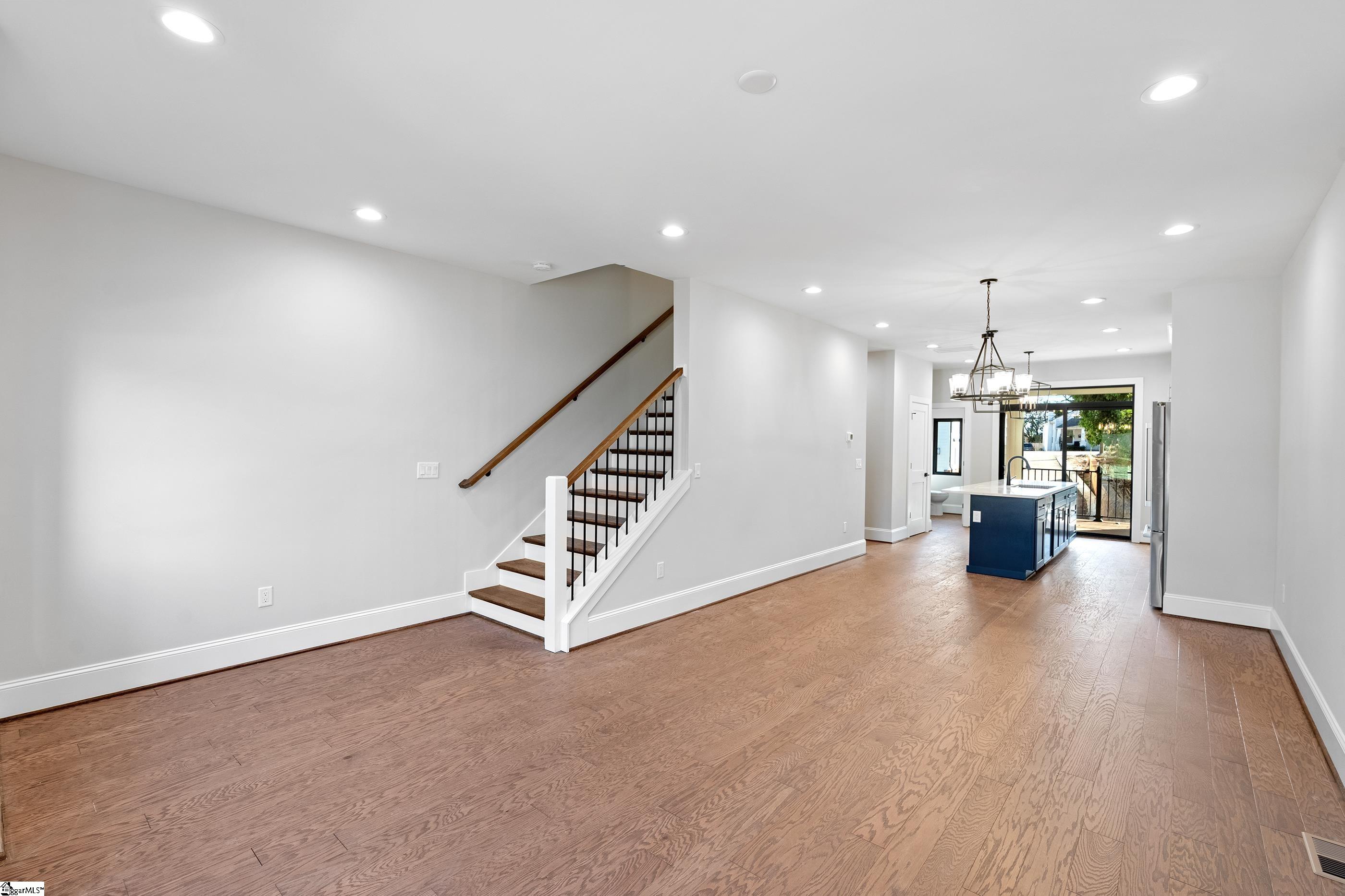 9 Conwell Street Unit 5