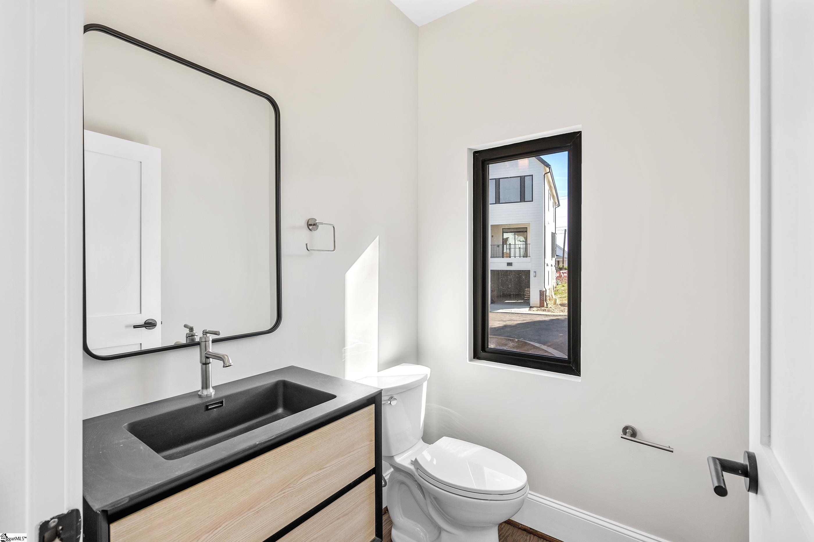 9 Conwell Street Unit 5