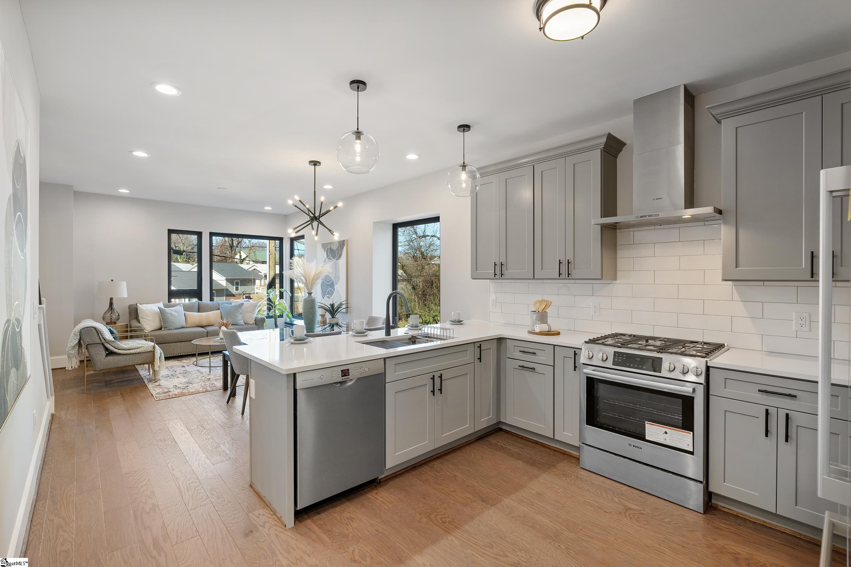 5 Conwell Street Unit 3