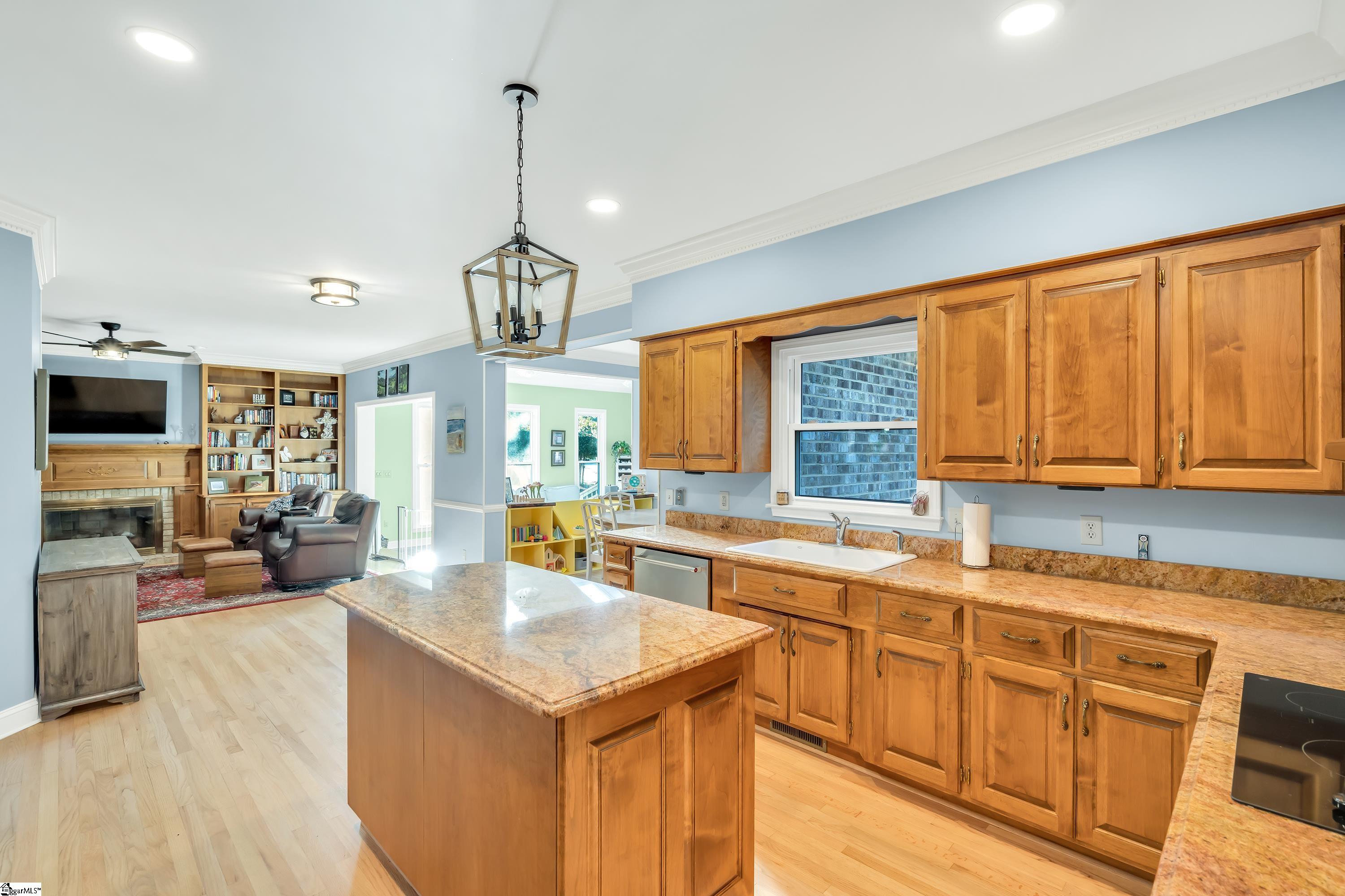 131 Brandermill Road