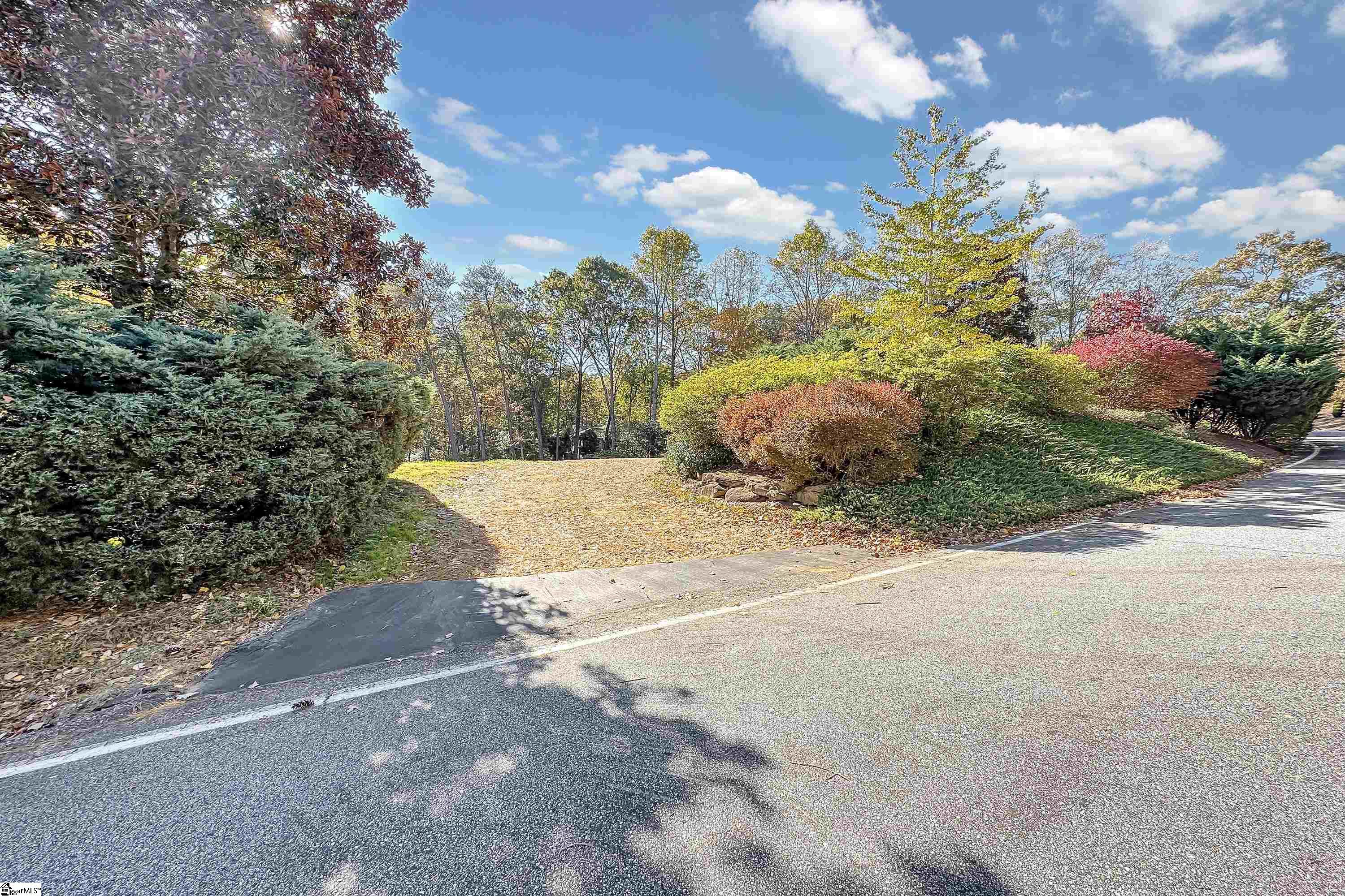 210 Knightsridge Road