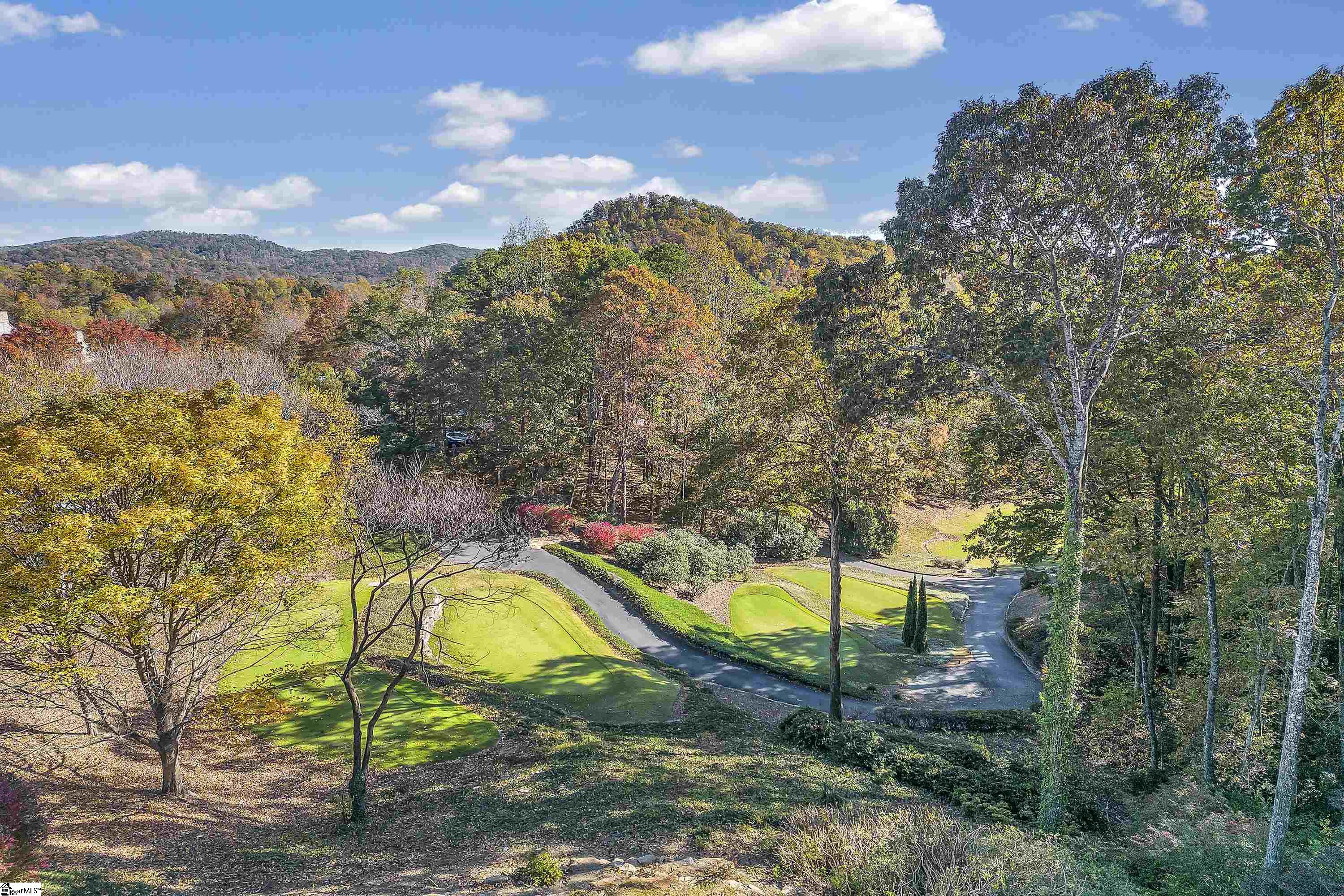 210 Knightsridge Road