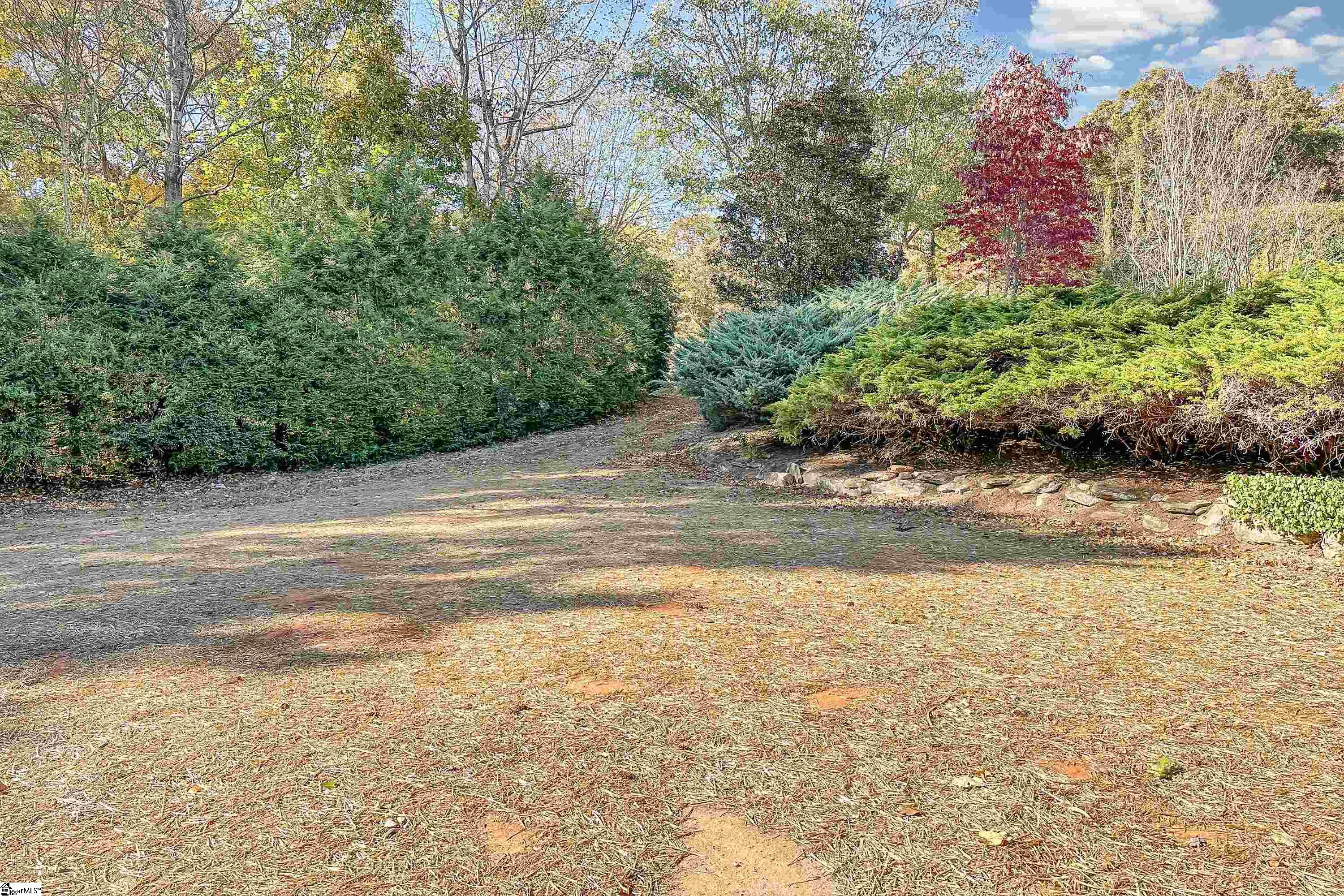 210 Knightsridge Road