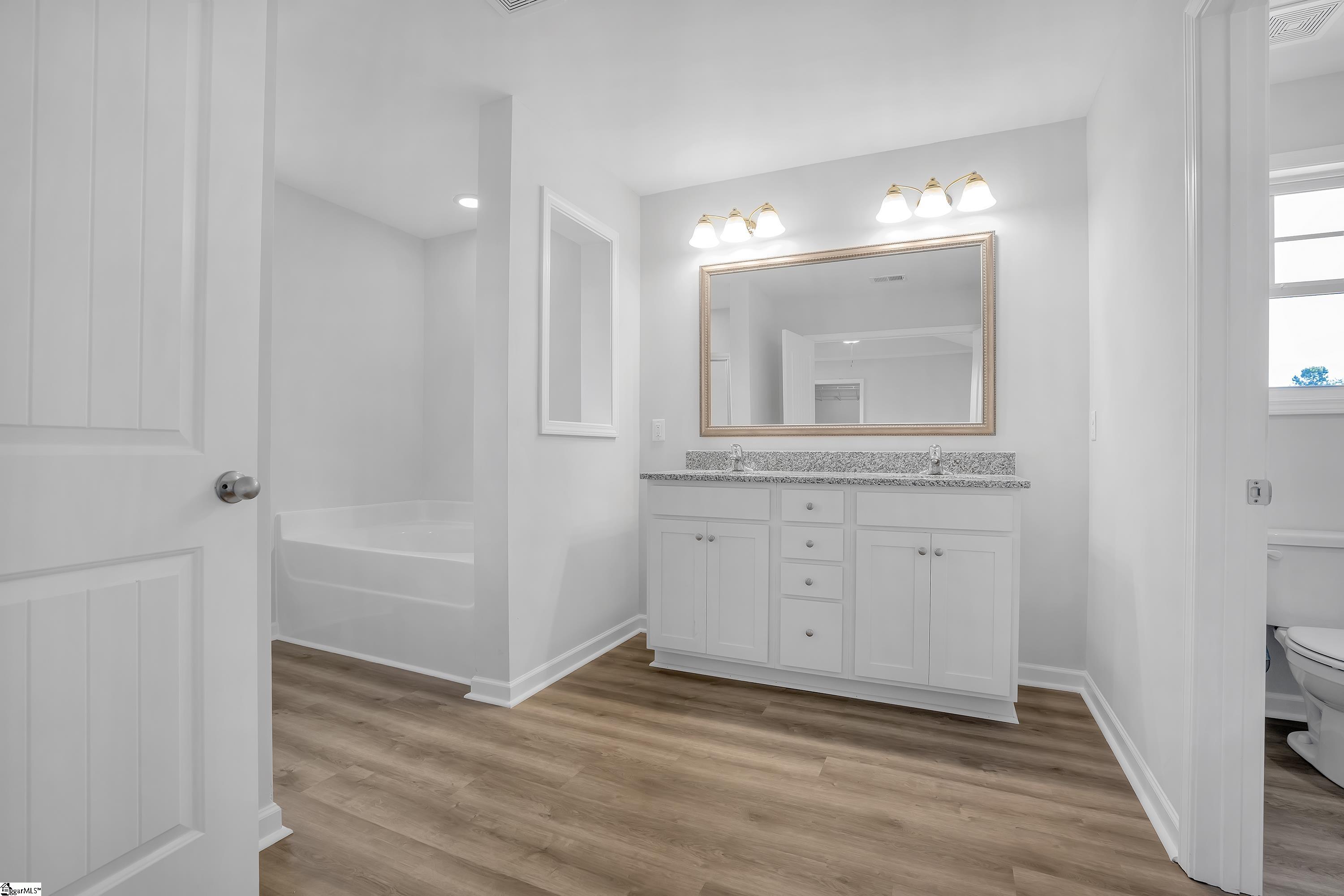 1063 Silverbend Trail