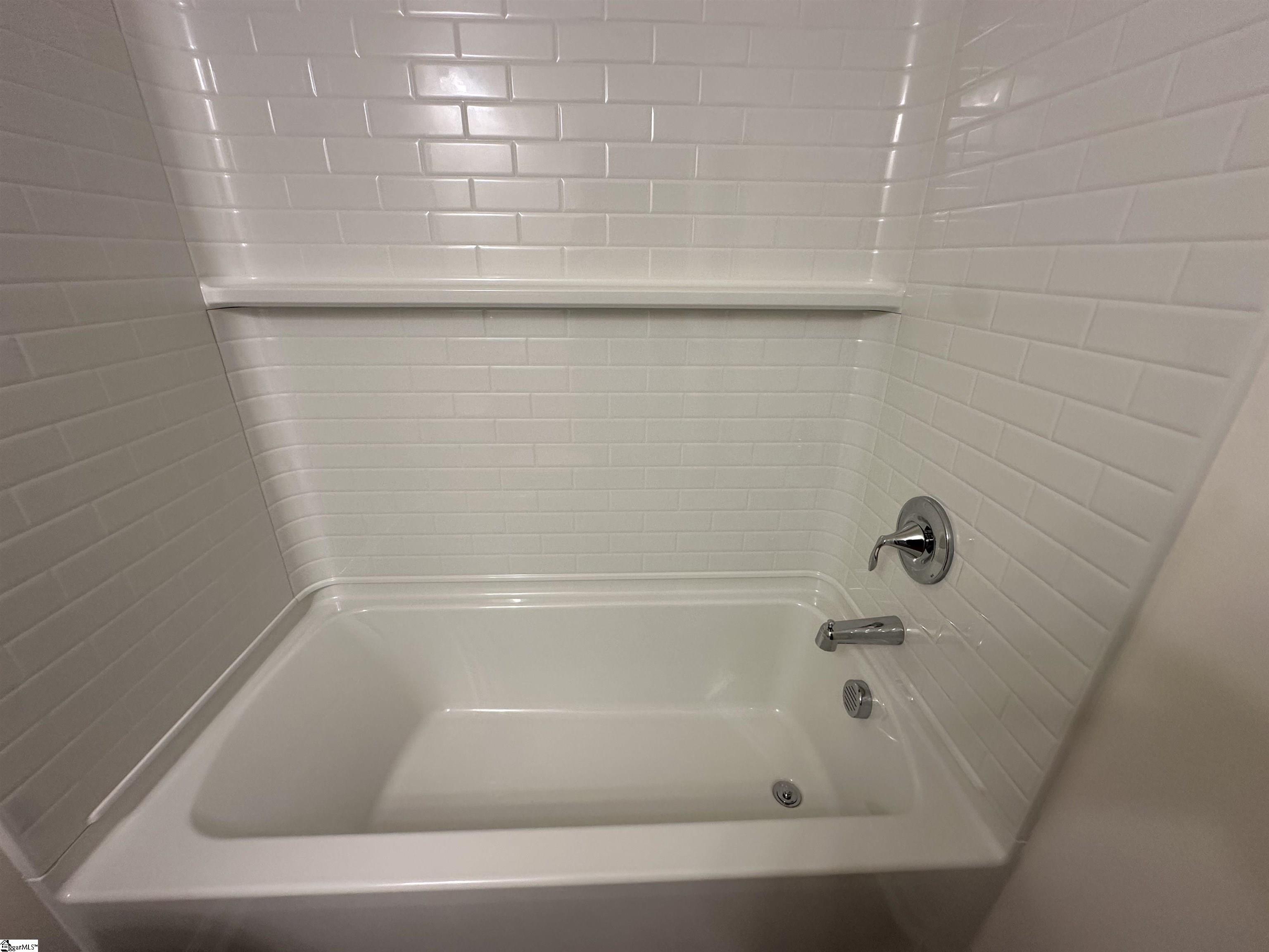 5059 Sunnycreek Drive