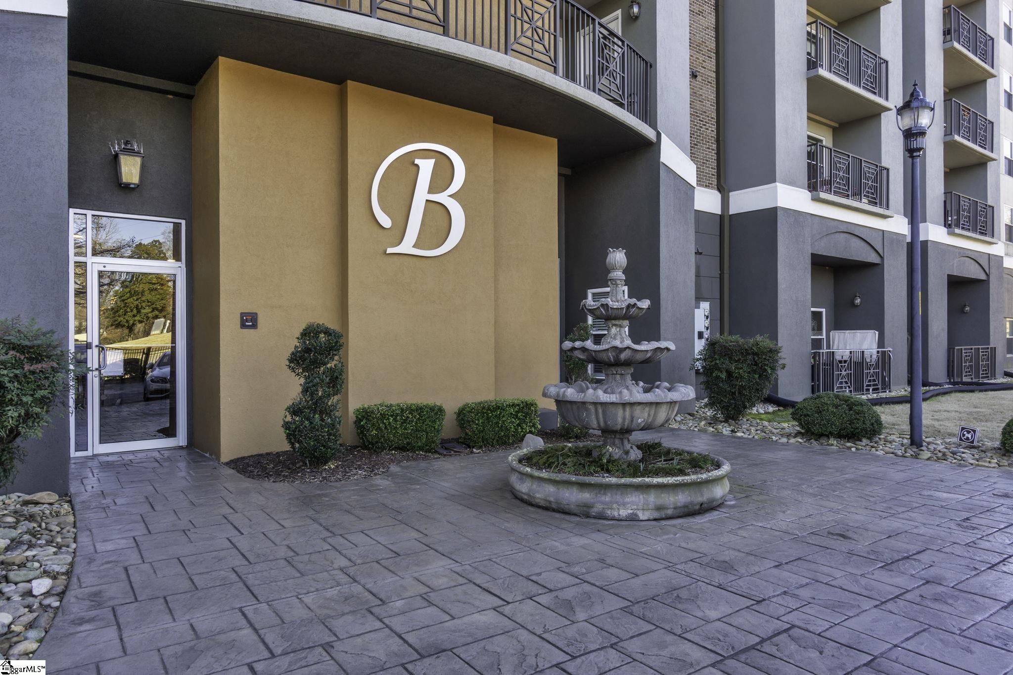 1001 S Church Street # 401 Unit: #401