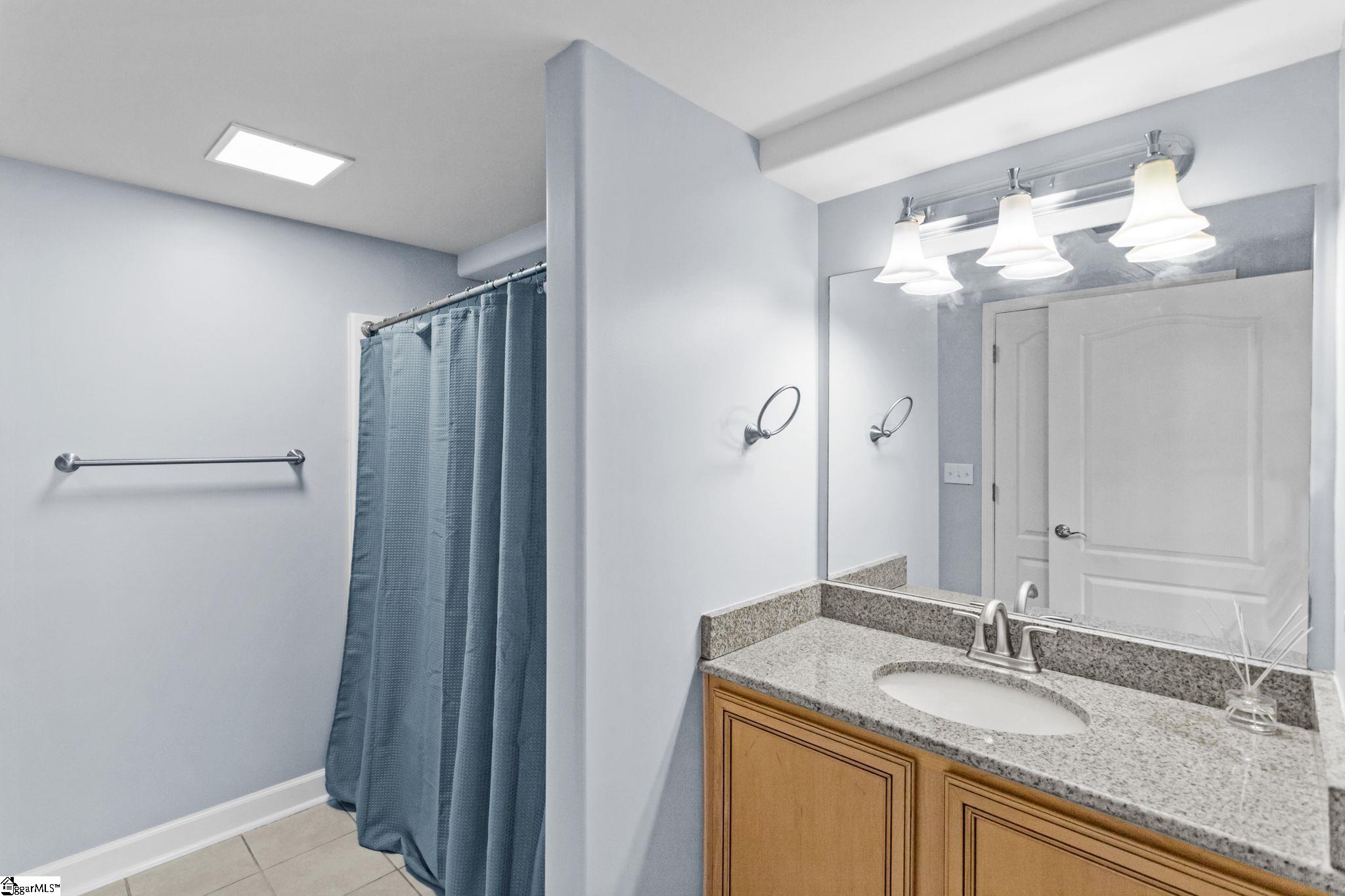 1001 S Church Street # 401 Unit: #401