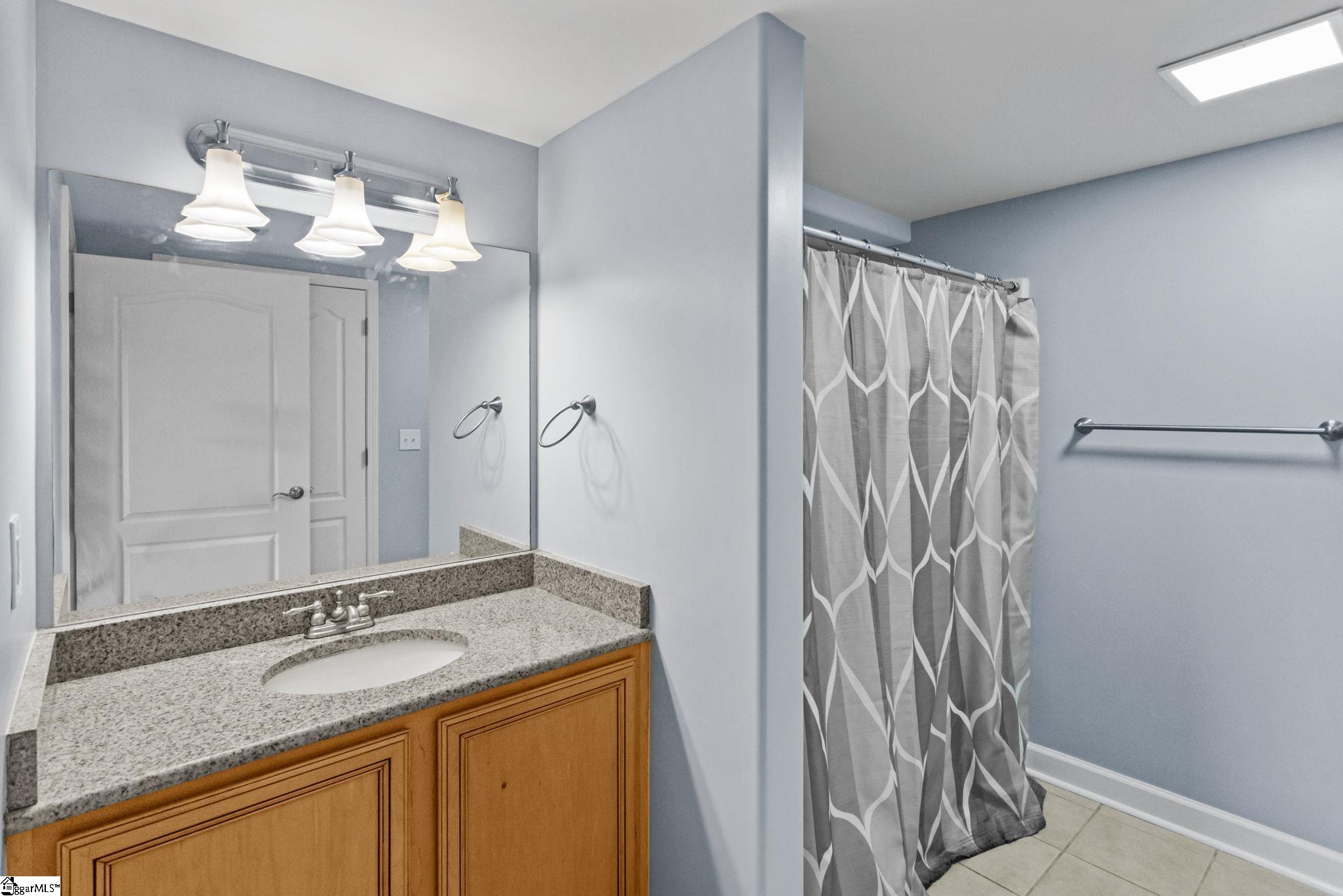 1001 S Church Street # 401 Unit: #401