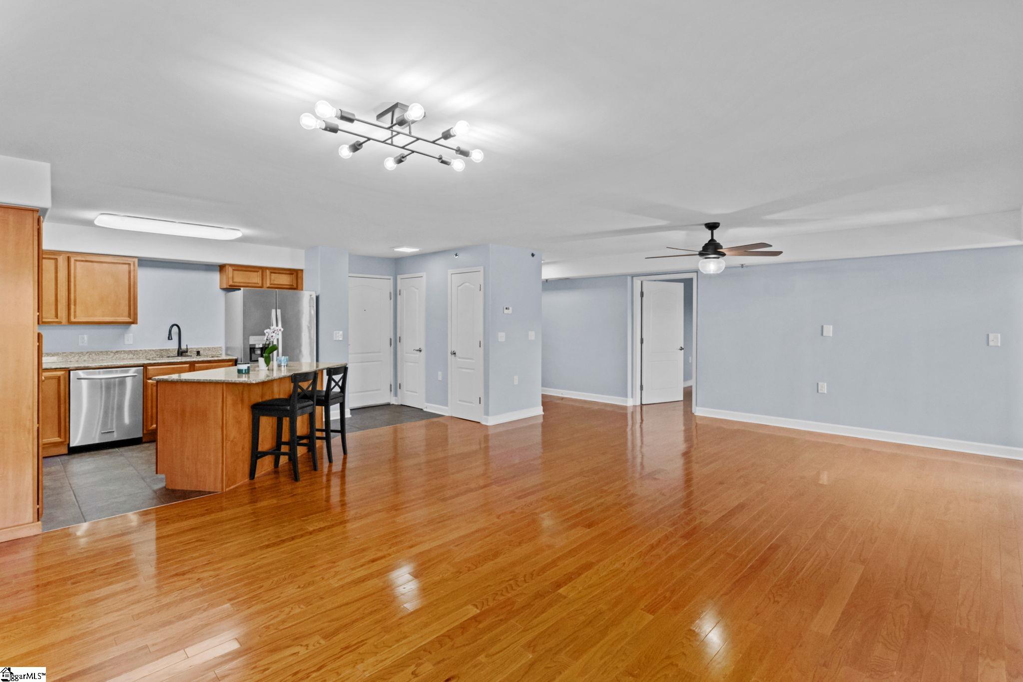 1001 S Church Street # 401 Unit: #401