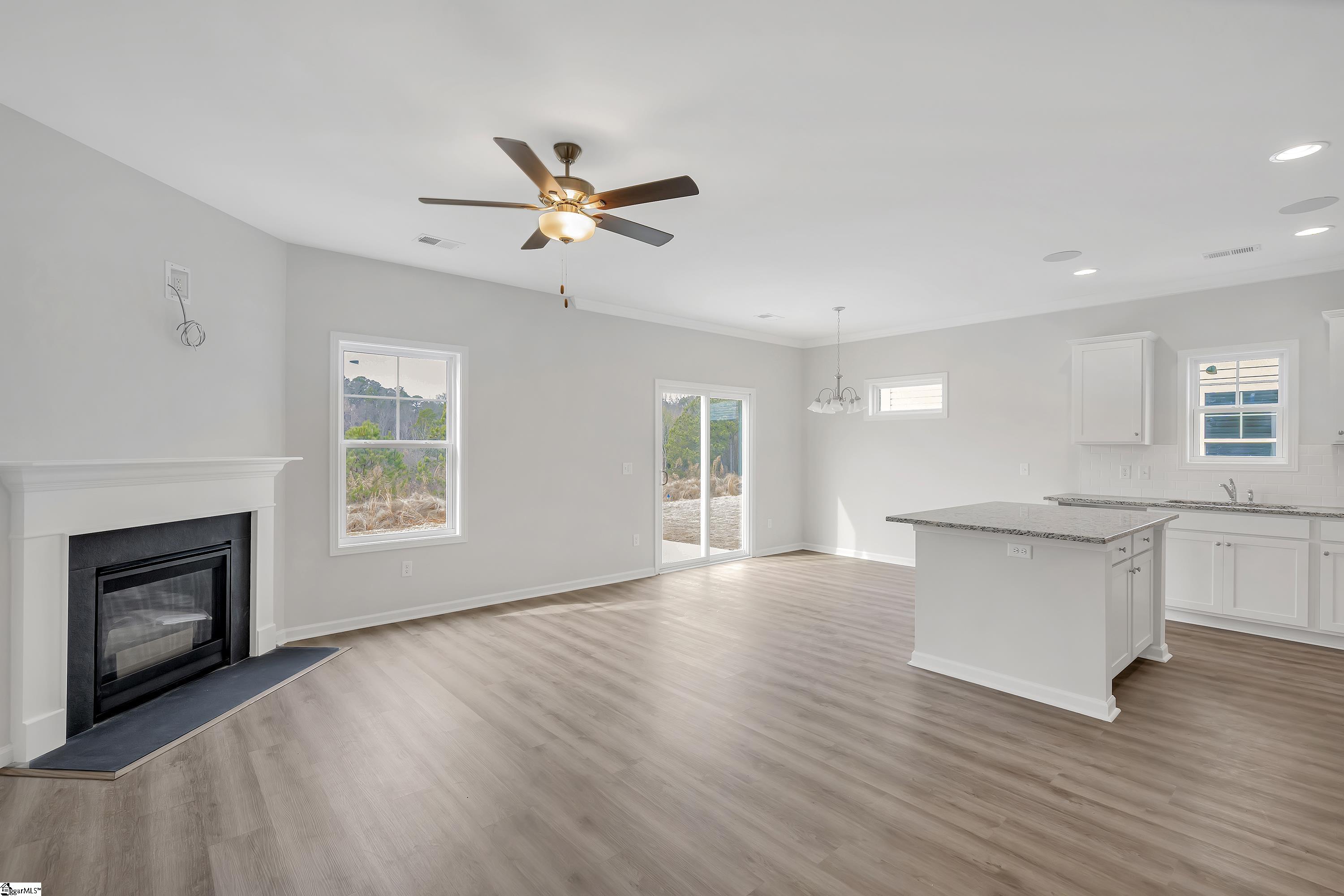 1043 Silverbend Trail