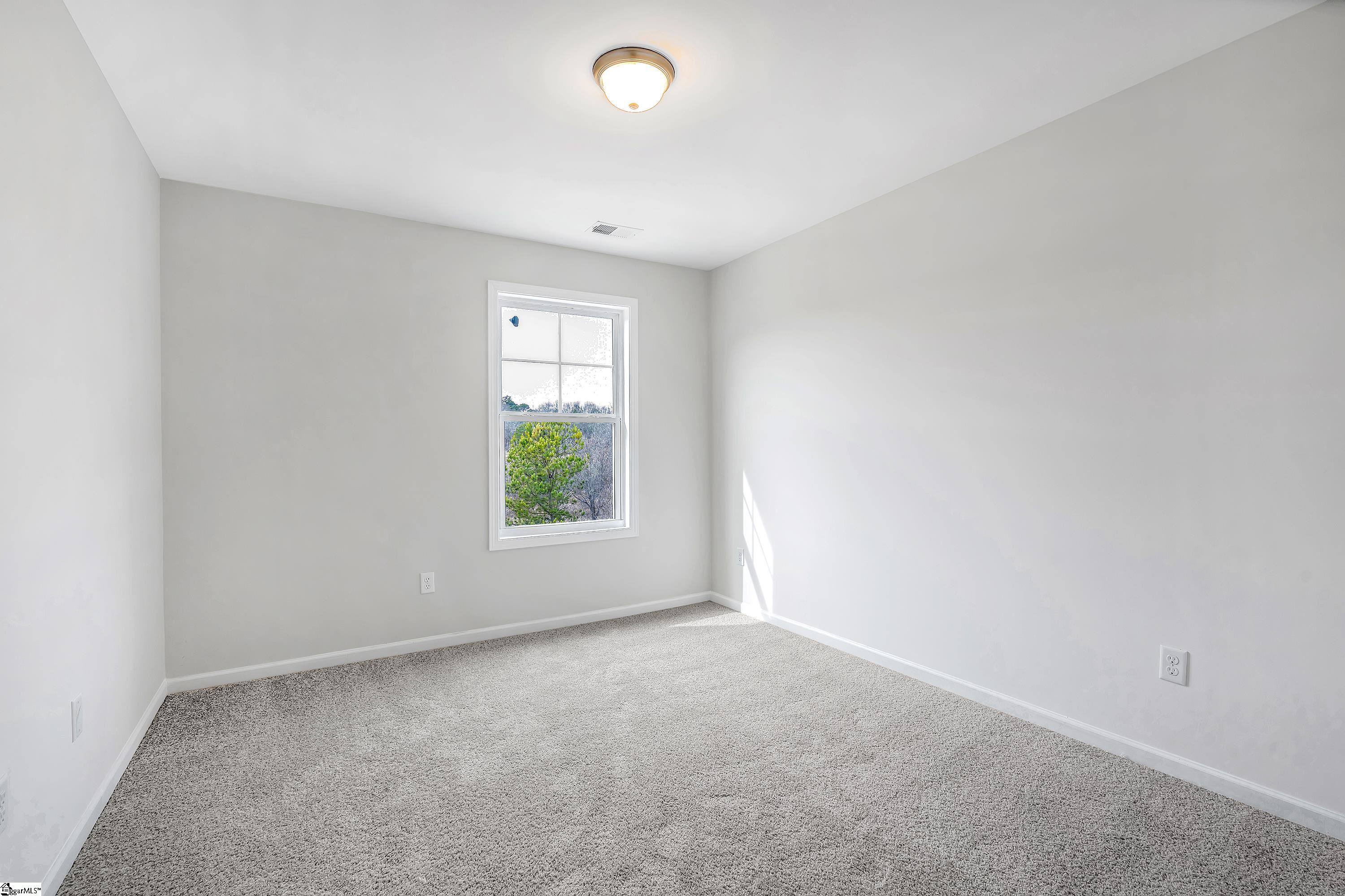 1043 Silverbend Trail