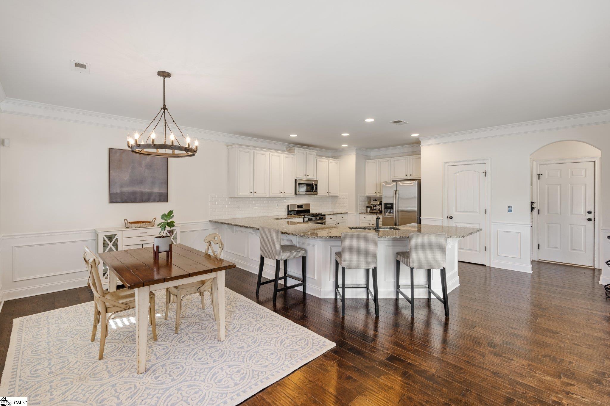 128 Ridgewater Court