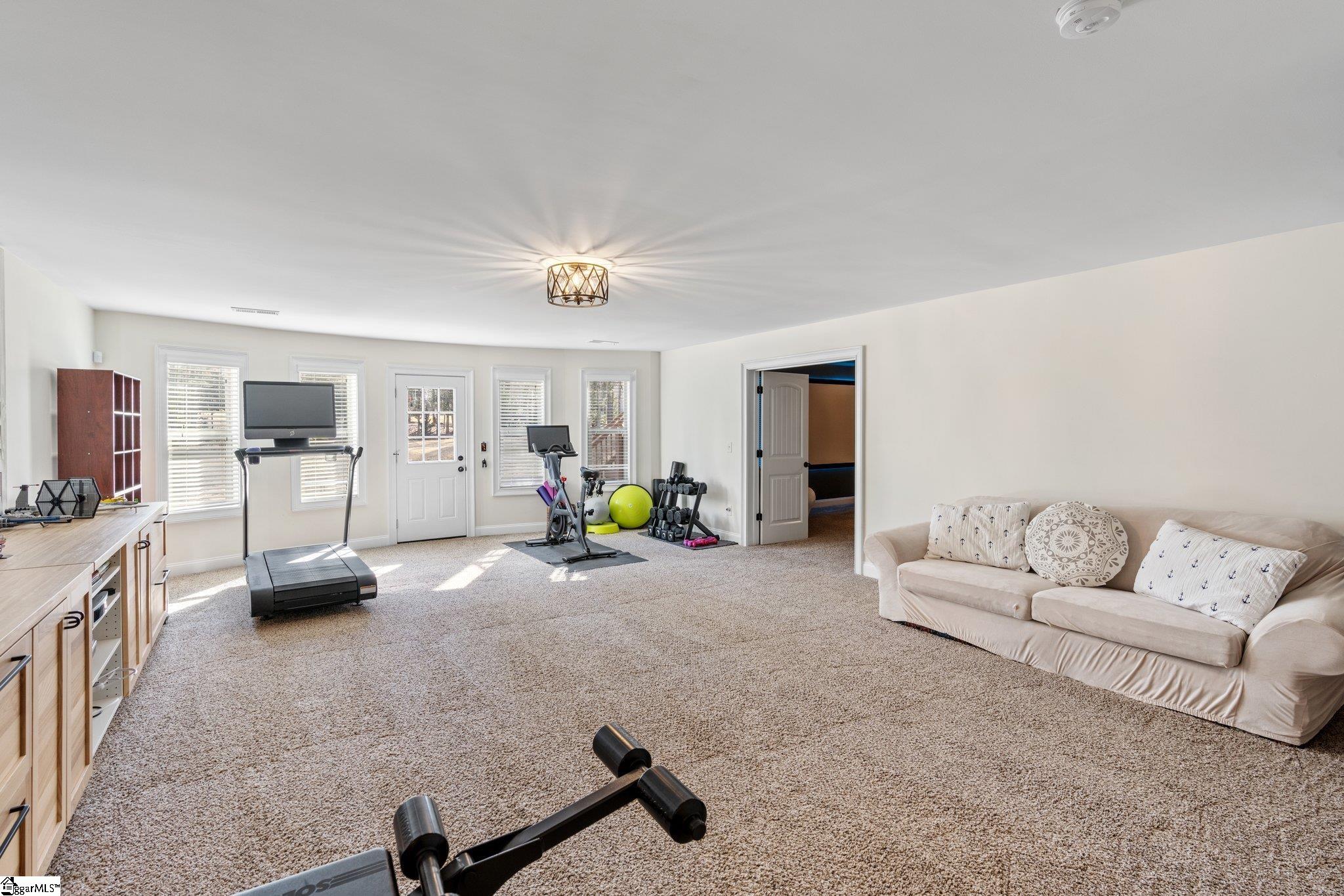 128 Ridgewater Court