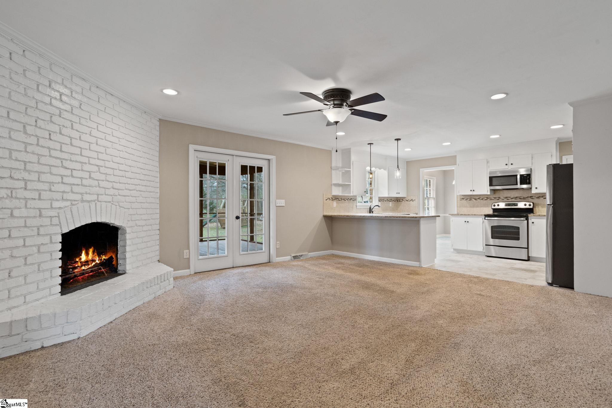 504 Windward Way