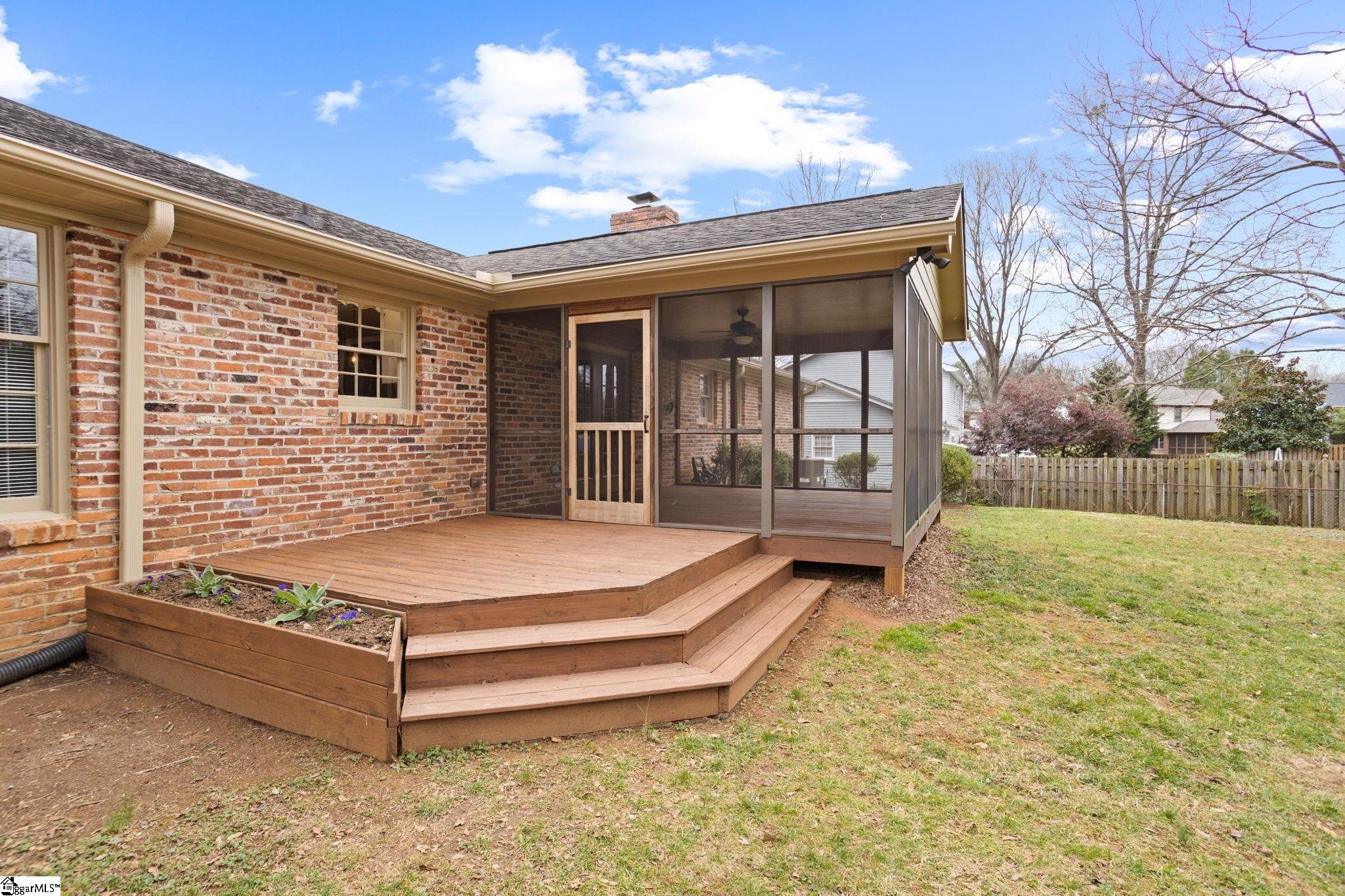 504 Windward Way