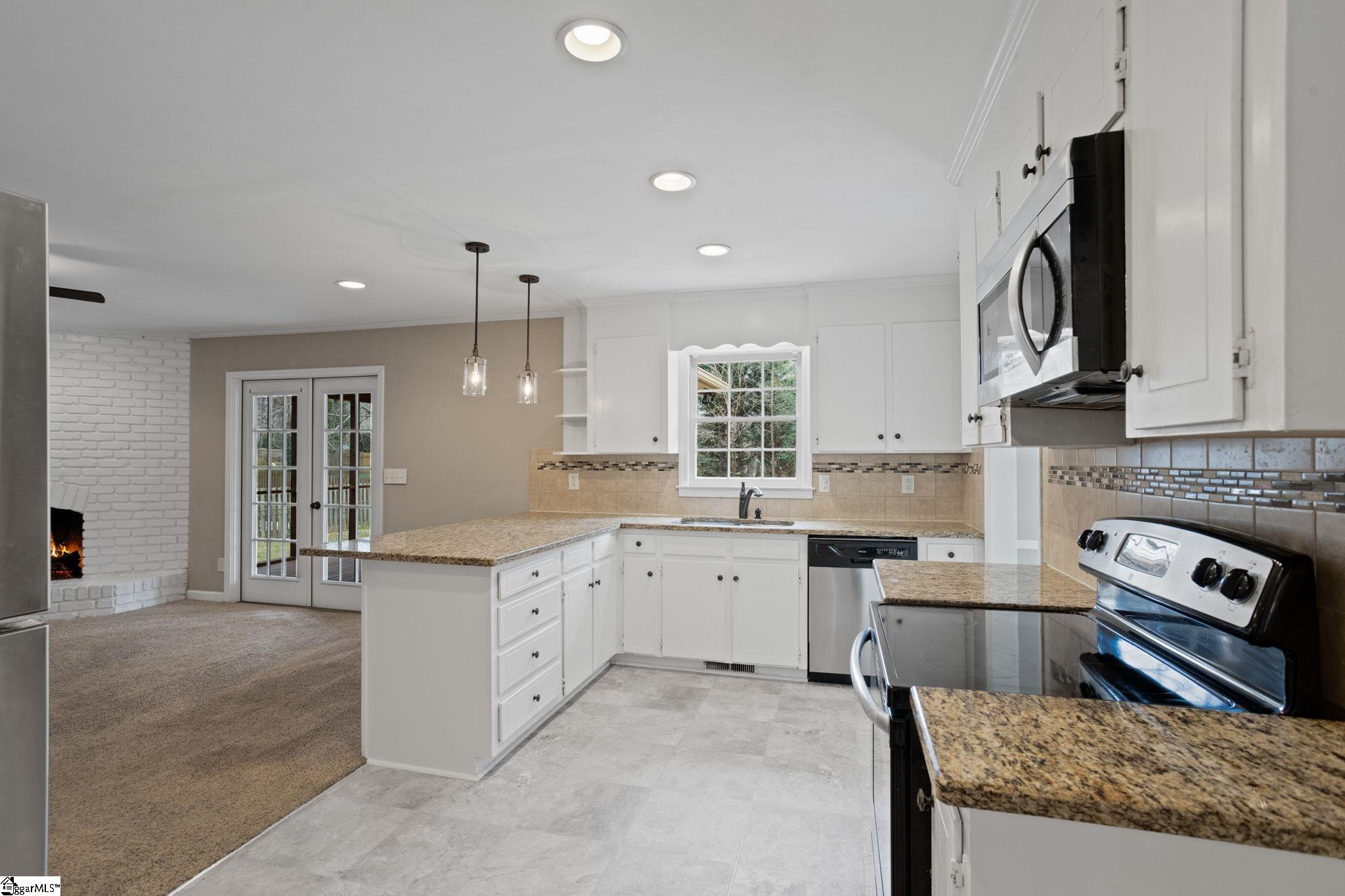 504 Windward Way