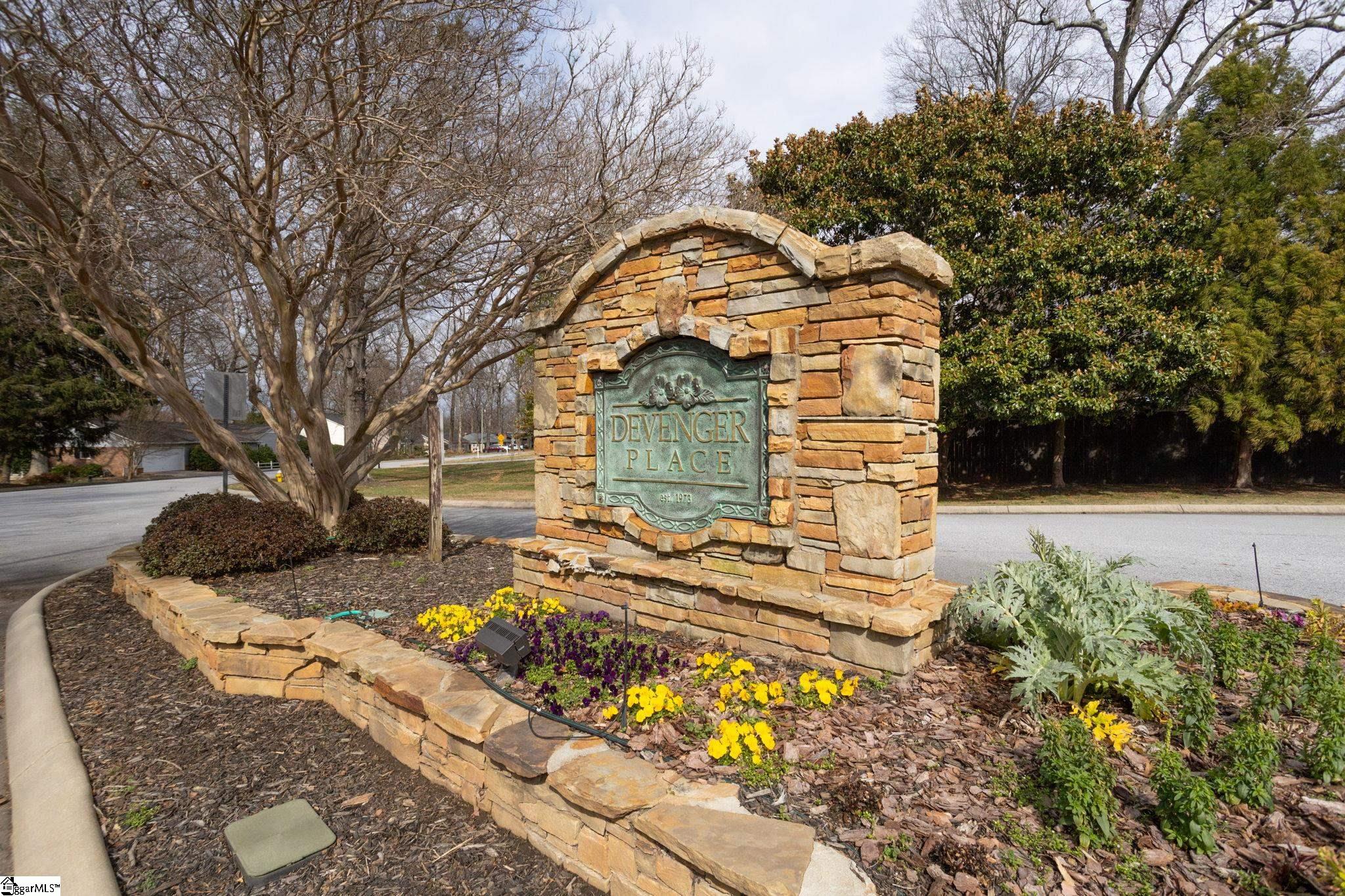 504 Windward Way