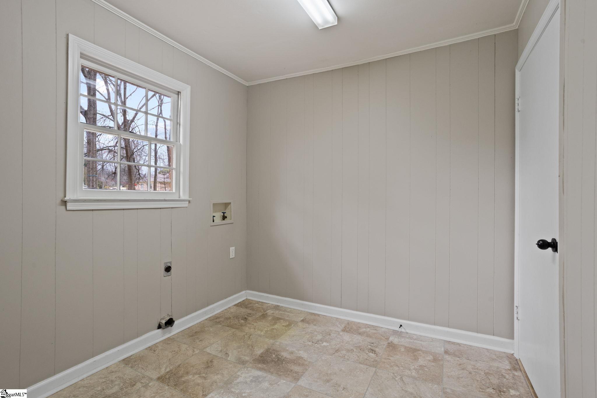 504 Windward Way