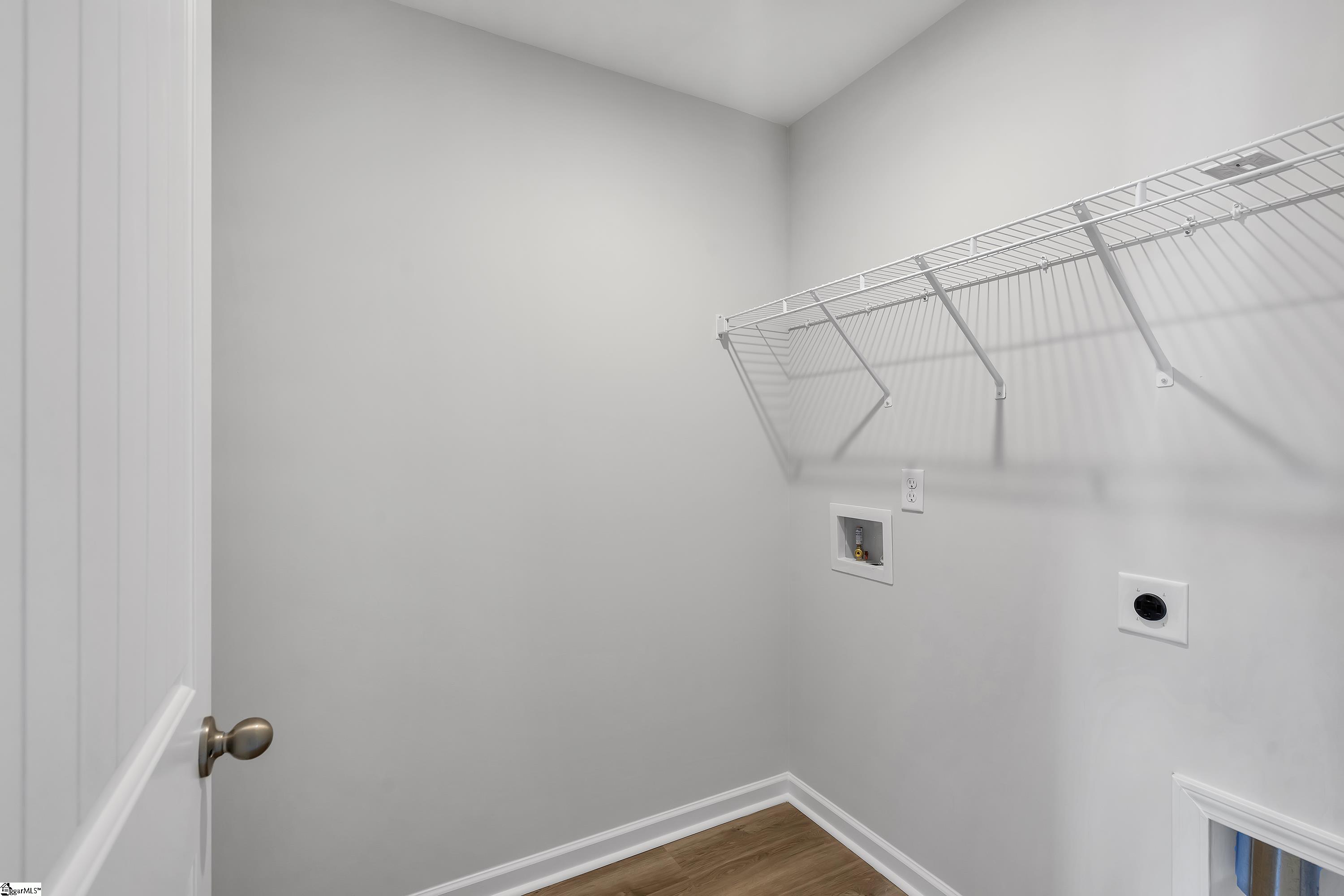 2005 Silverwalk Court