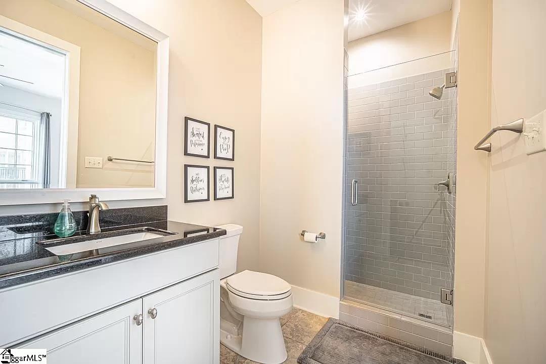 121 Rhett Street Unit 402 Unit: Unit # 402