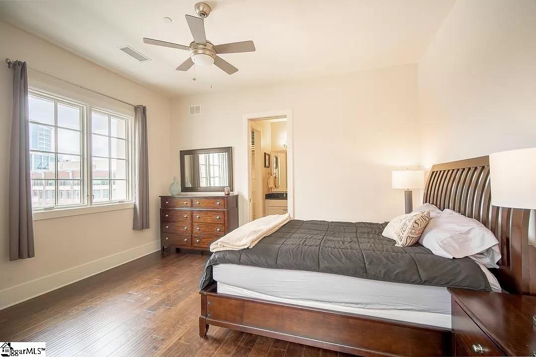 121 Rhett Street Unit 402 Unit: Unit # 402