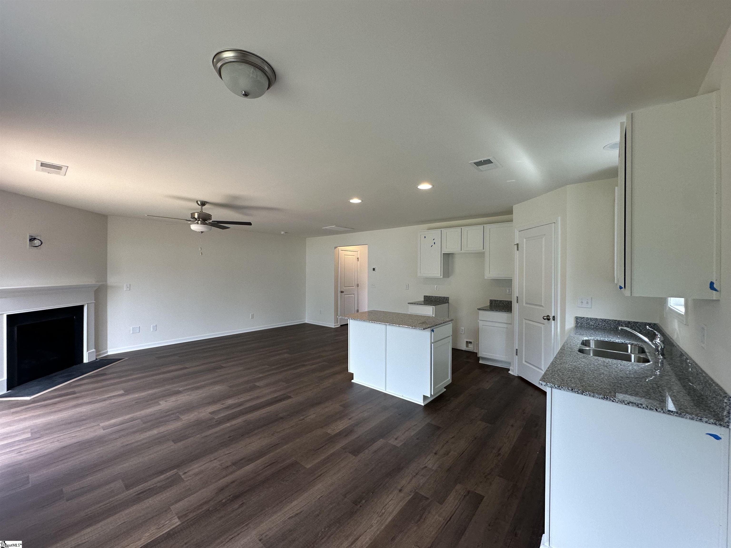 5043 Sunnycreek Drive