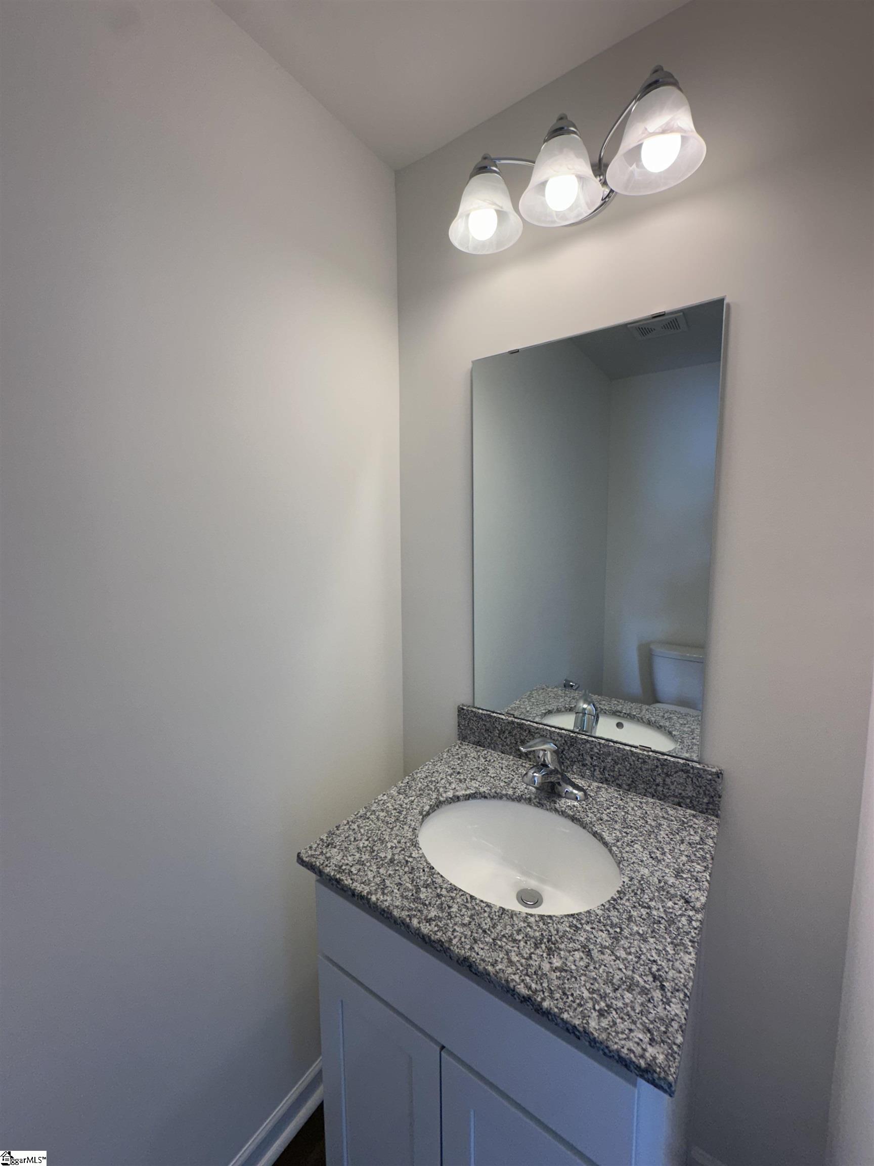 5043 Sunnycreek Drive