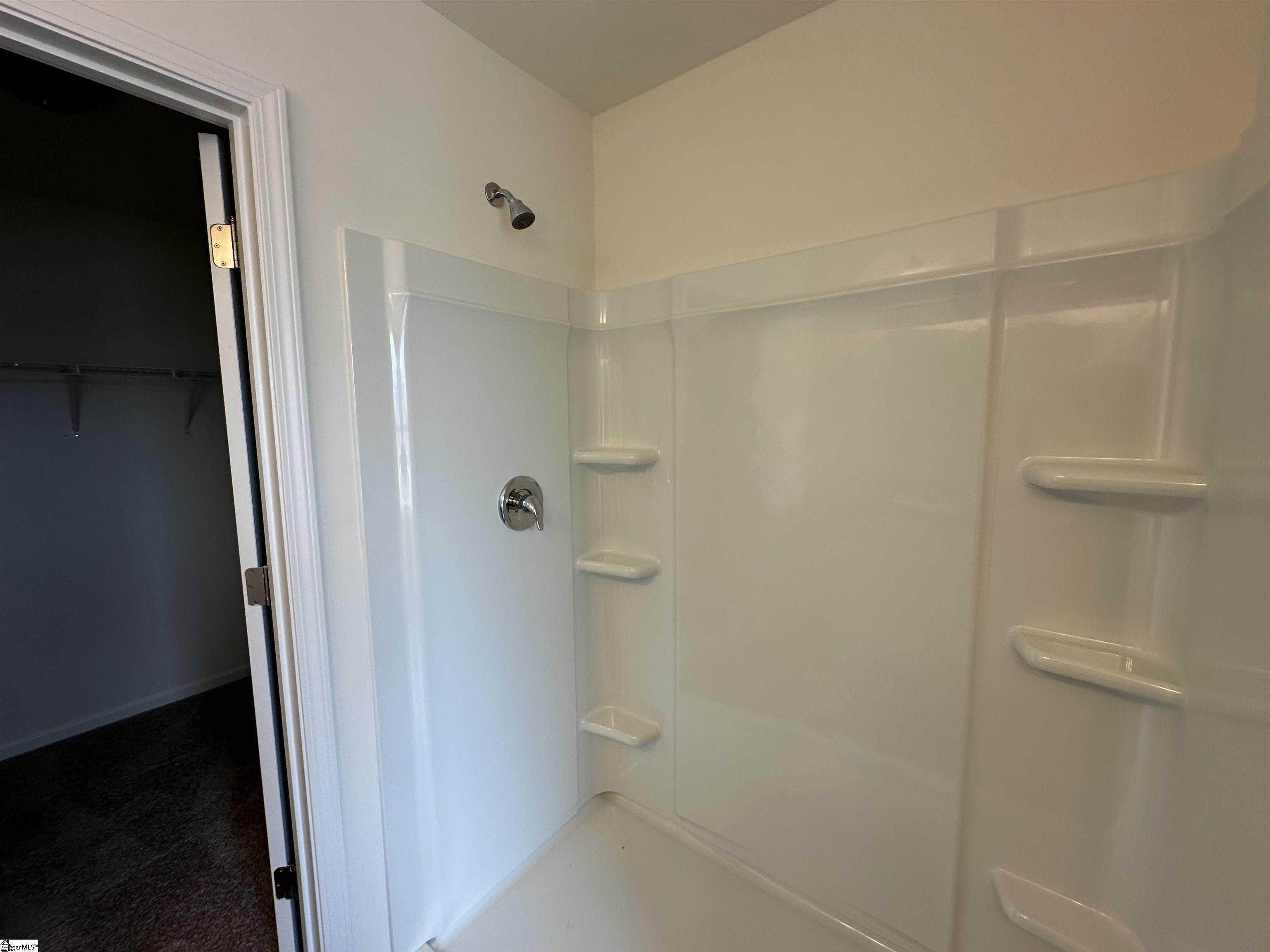 5043 Sunnycreek Drive