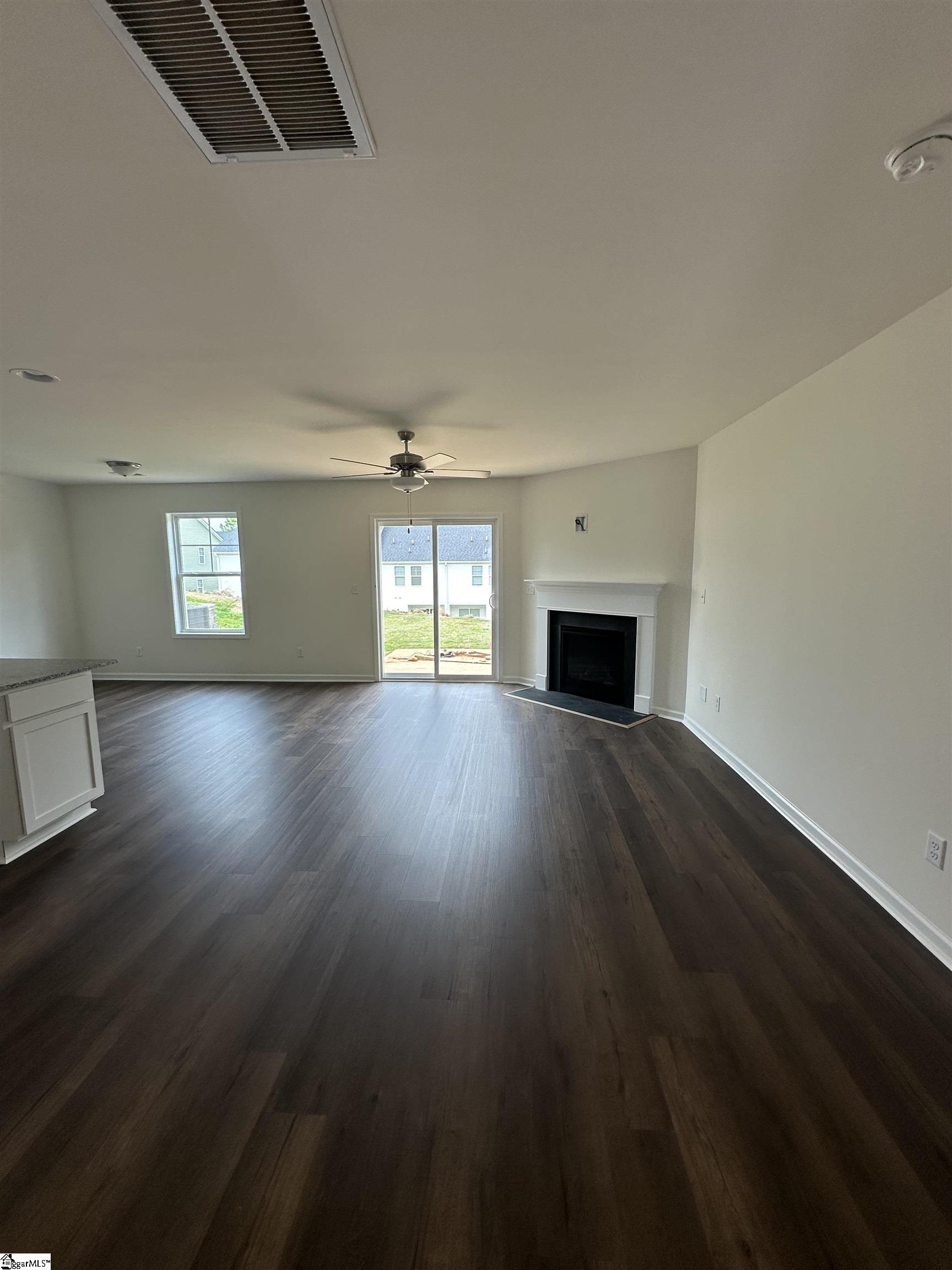 5043 Sunnycreek Drive