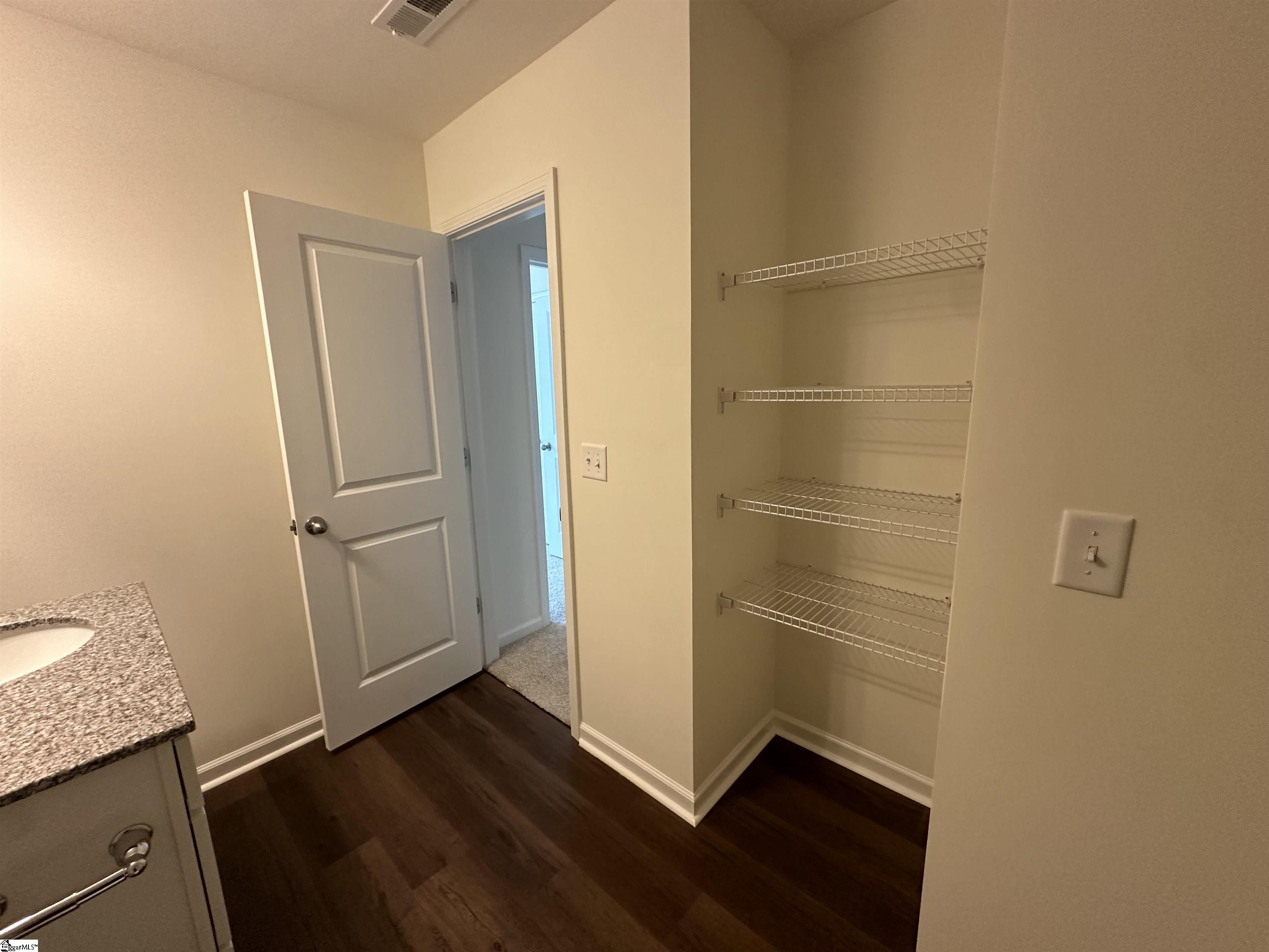 5043 Sunnycreek Drive