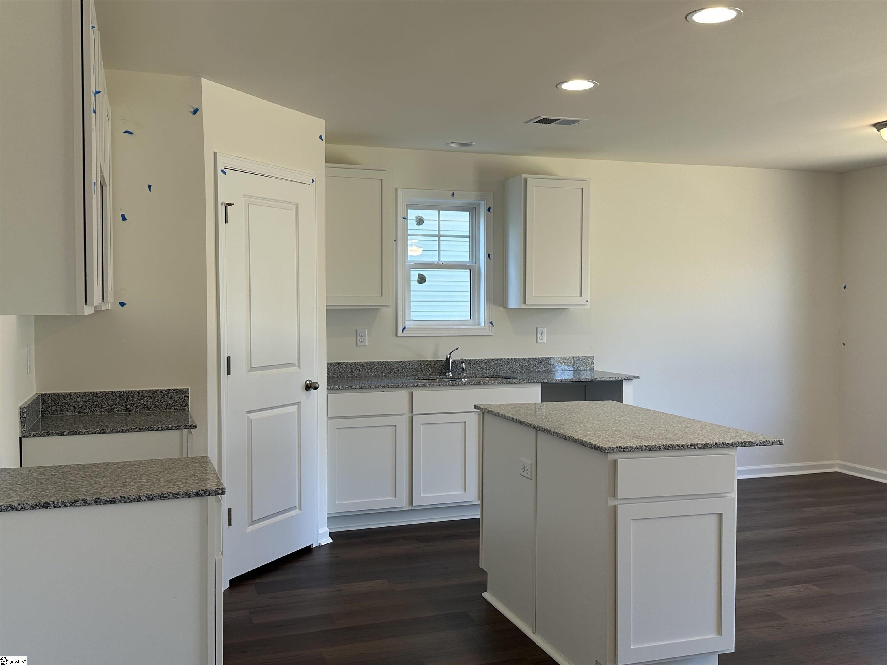 5043 Sunnycreek Drive