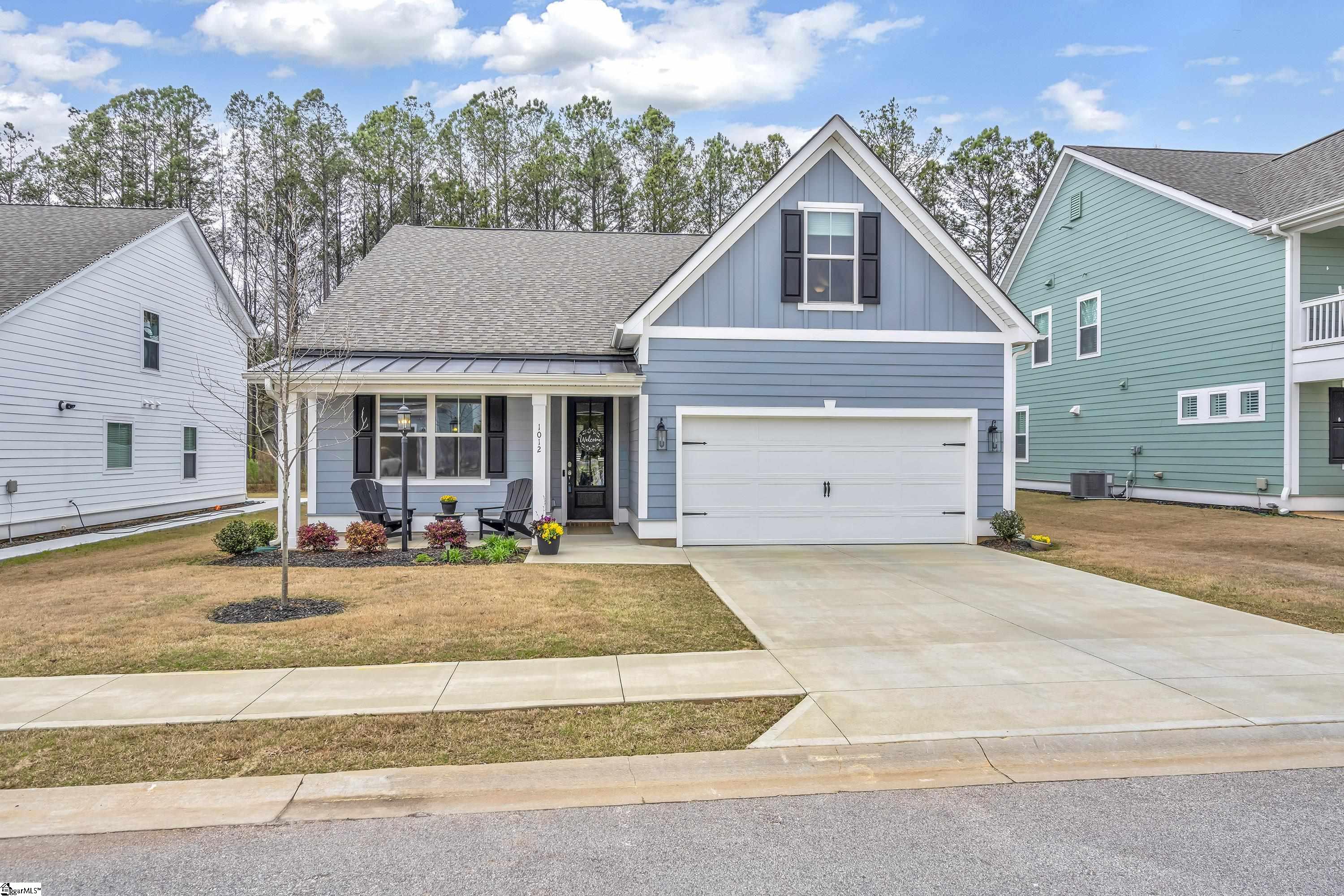 1012 Cortland Valley